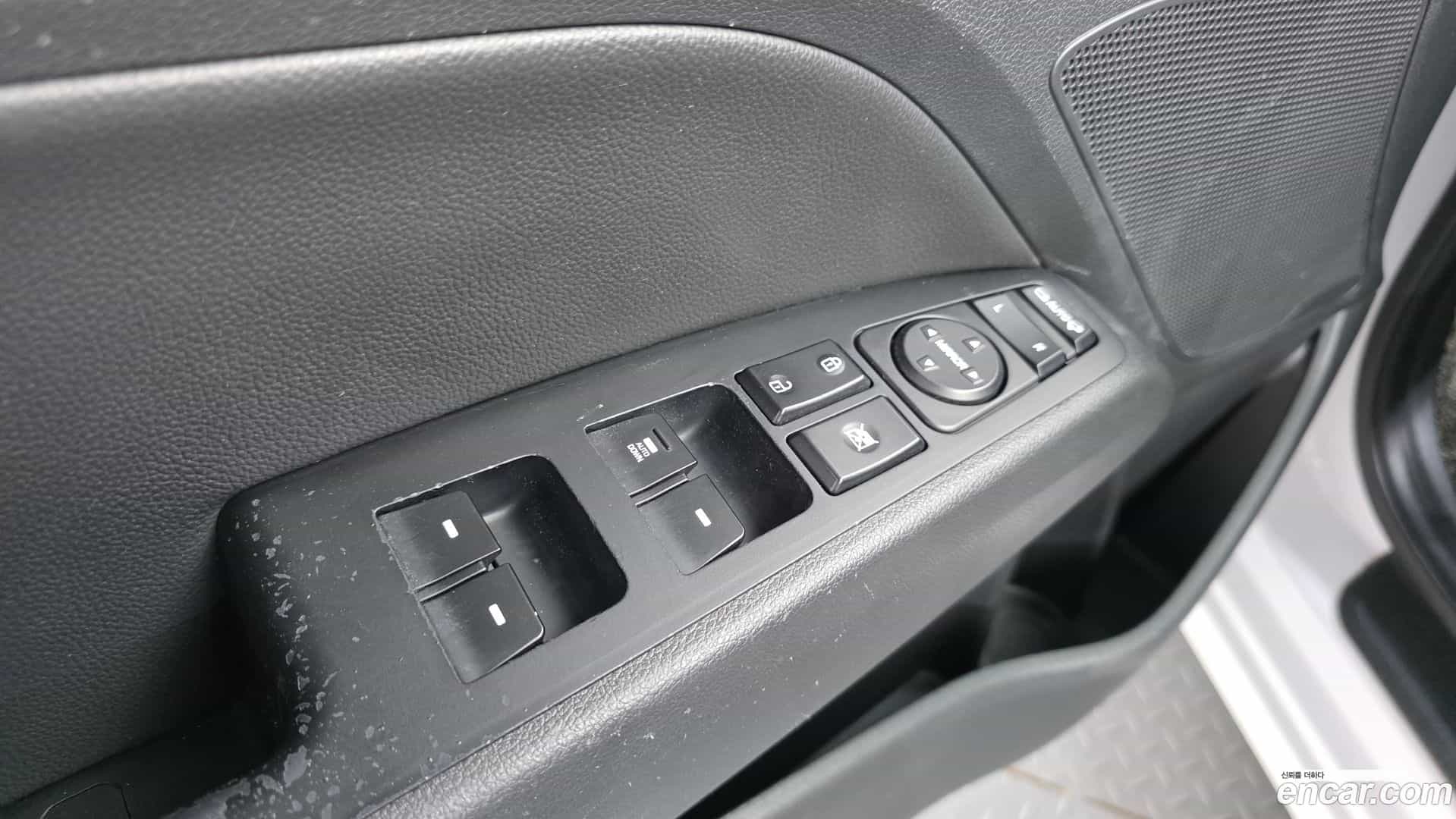 AVANTE Hyundai 2019.9-OPTION-016