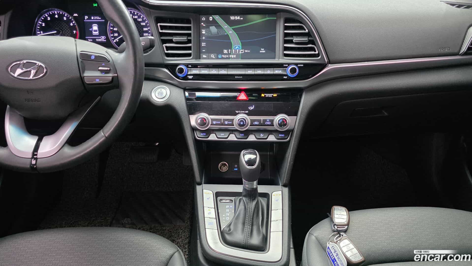 AVANTE Hyundai 2019.9-OPTION-019