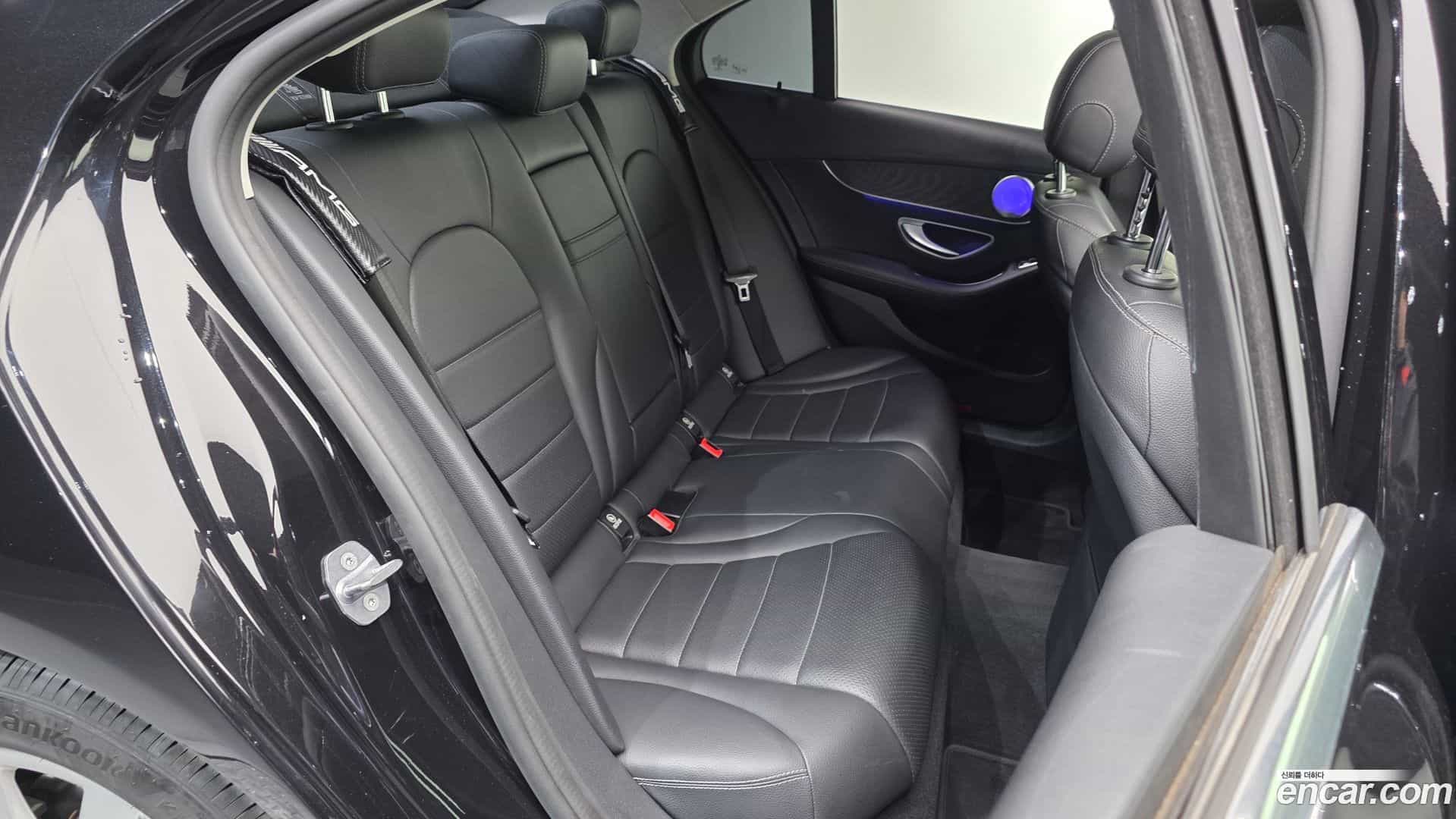 C-Class Mercedes-Benz 2019.2-OPTION-015