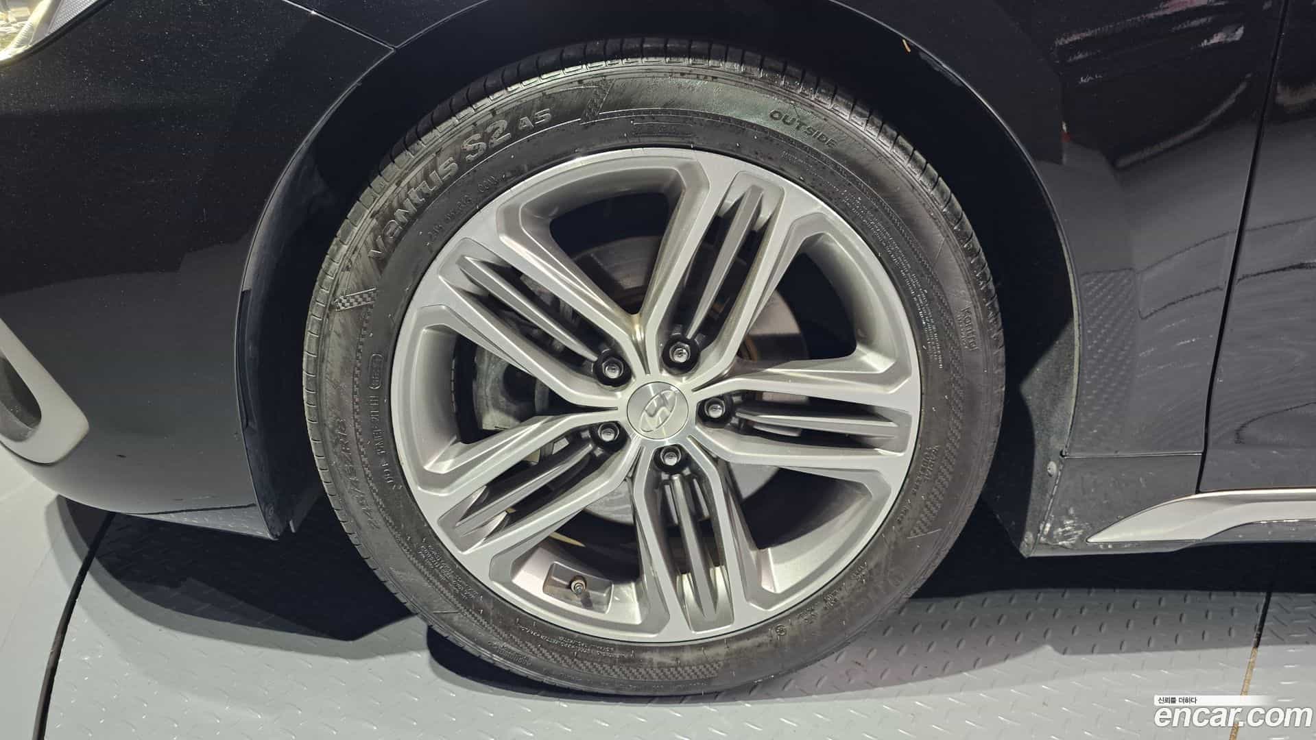Grandeur Hyundai 2017.4-OUTER-005