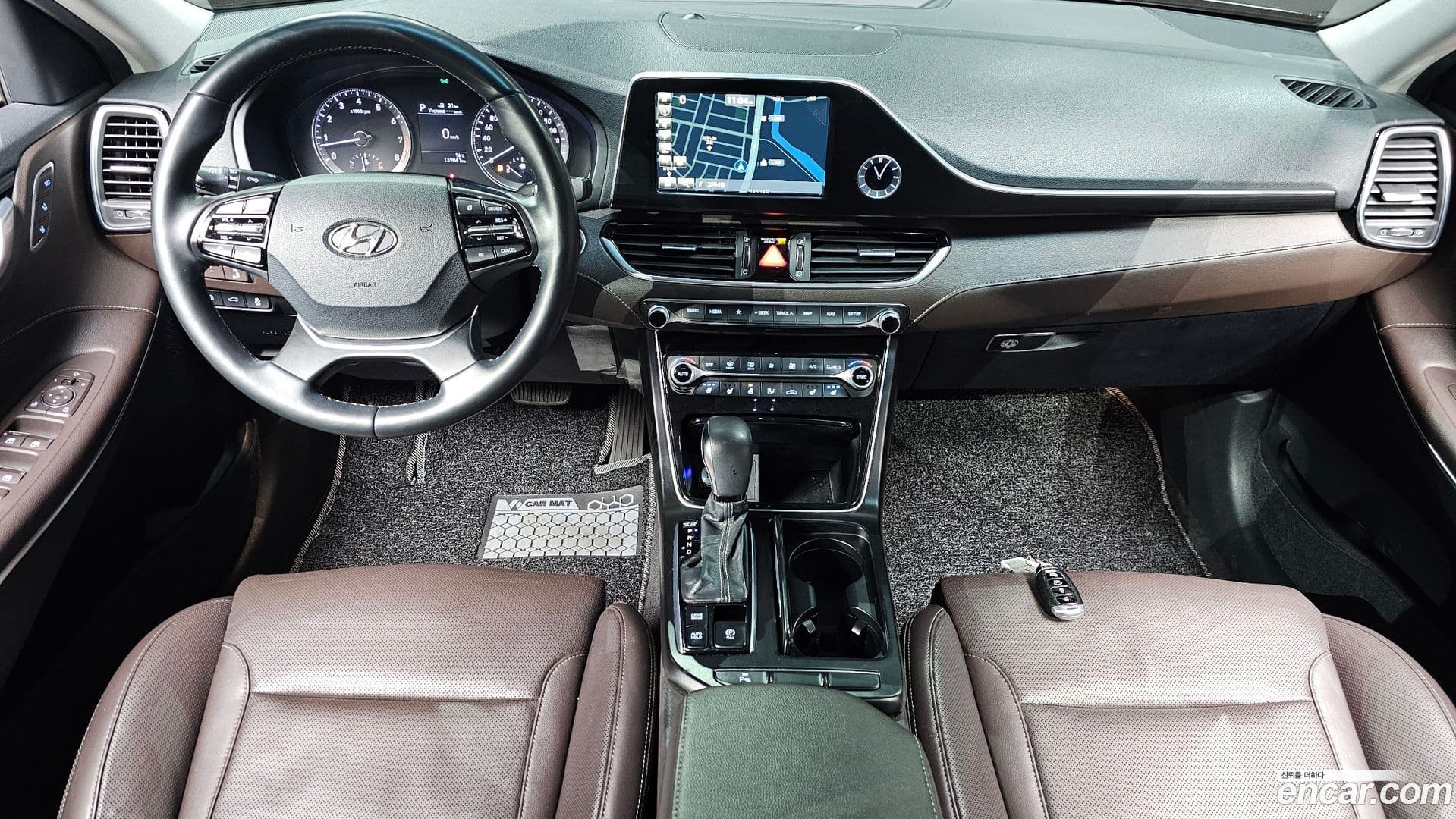 Main__Slider__Photo:Grandeur Hyundai 2017.4-6
