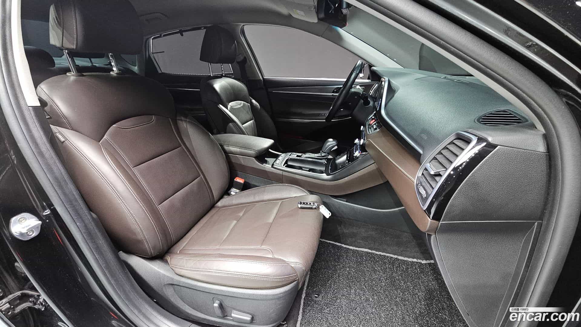 Grandeur Hyundai 2017.4-INNER-010