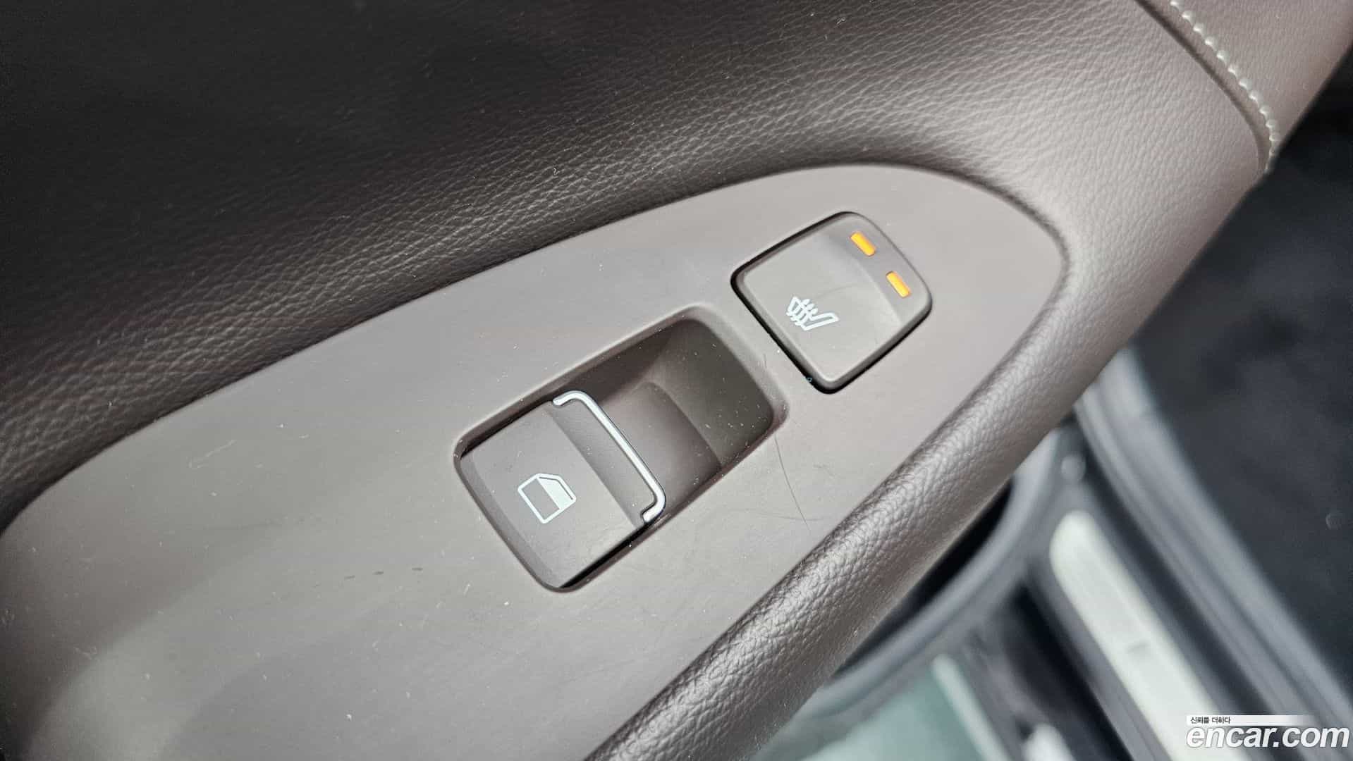 Grandeur Hyundai 2017.4-OPTION-022