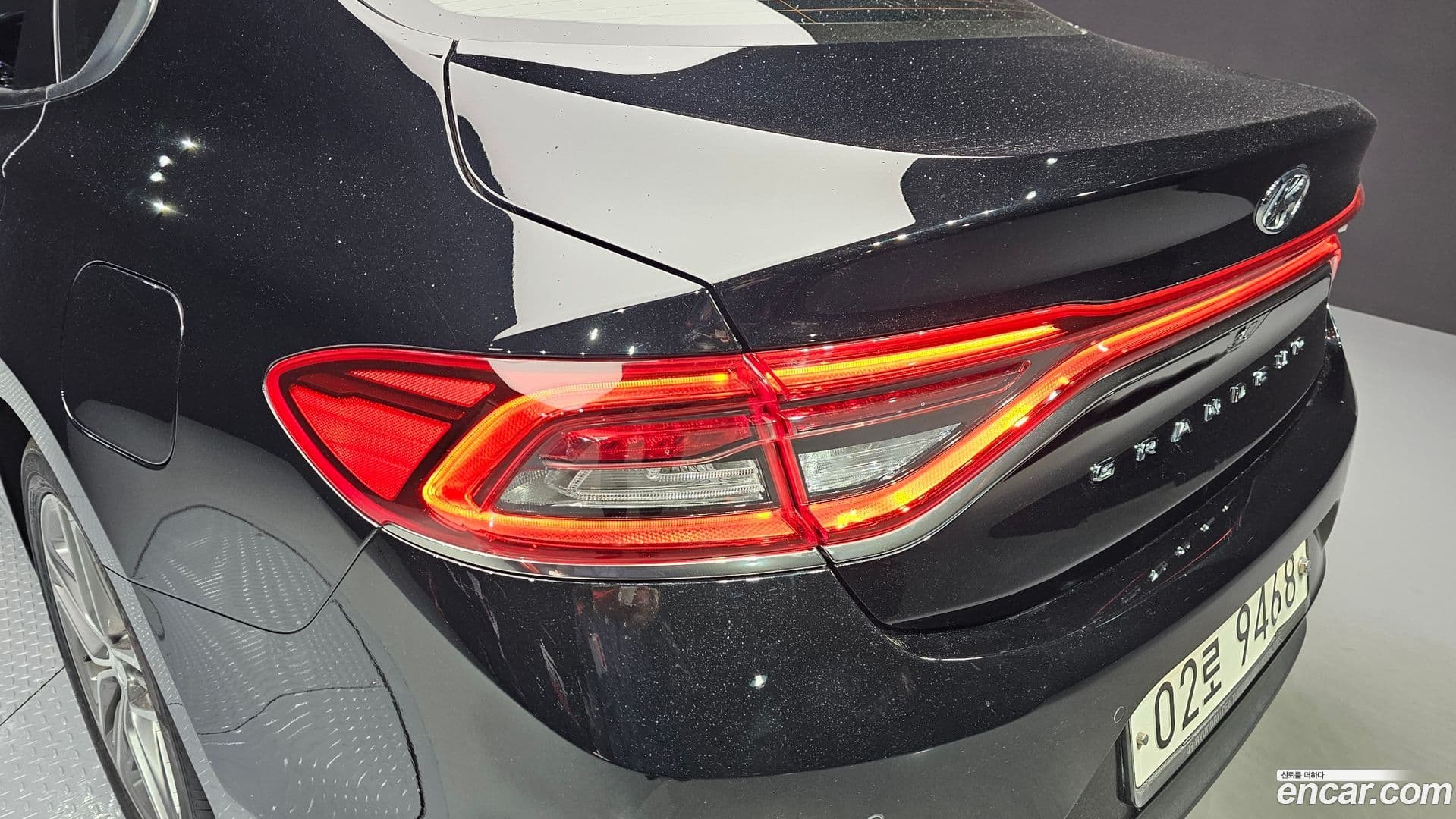 Main__Slider__Photo:Grandeur Hyundai 2017.4-22