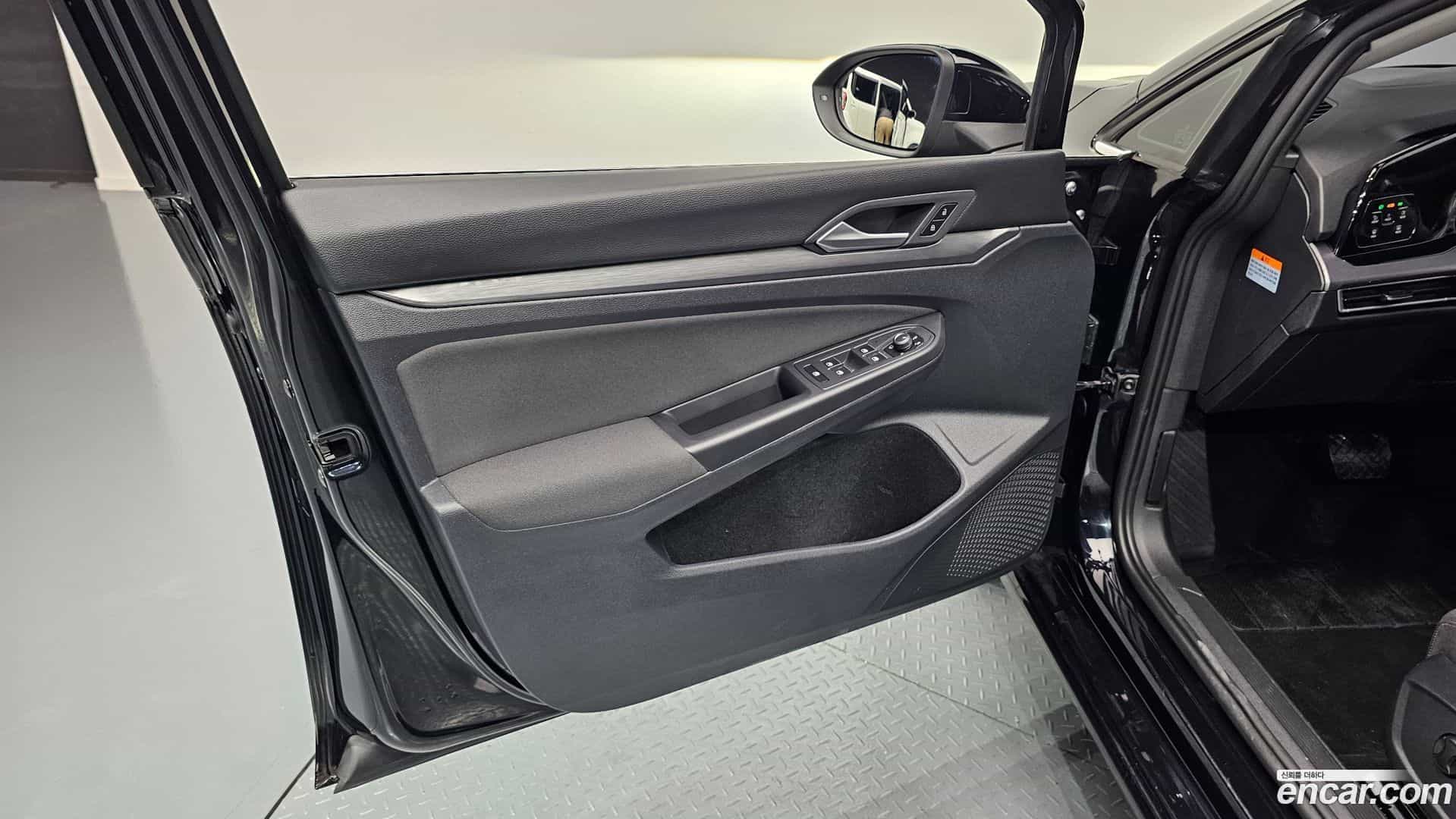 Golf Volkswagen 2022.3-INNER-034