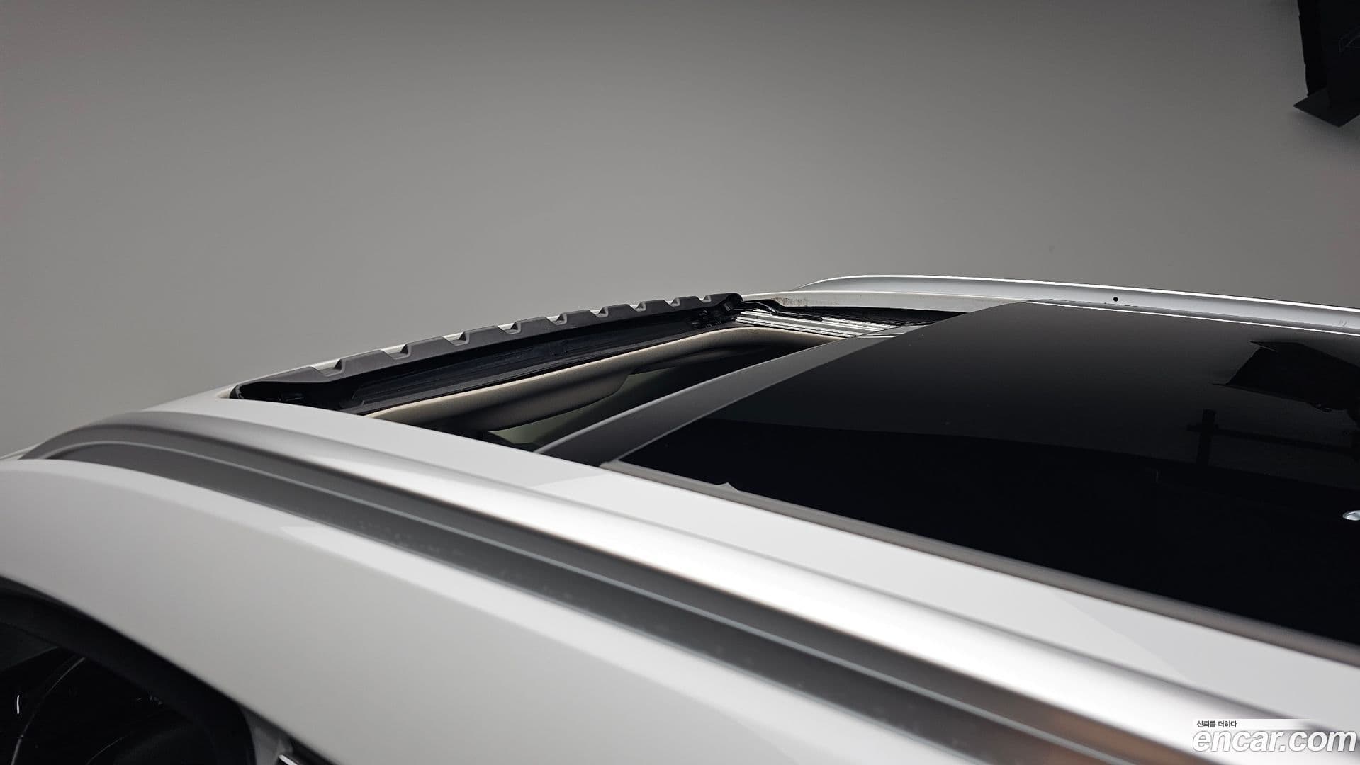 Main__Slider__Photo:QM6 Renault Korea 2018.8-15