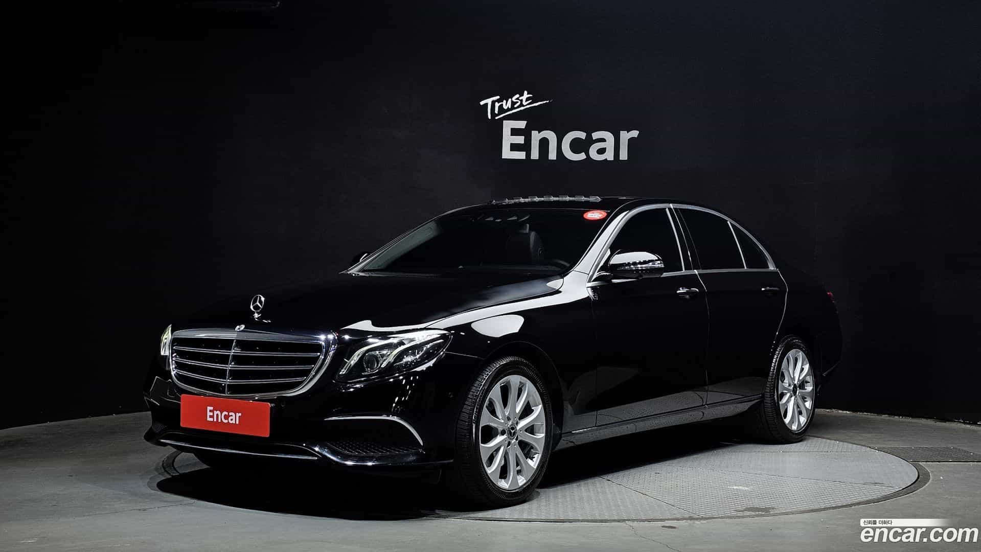 E-Class Mercedes-Benz 2018.11-OUTER-001