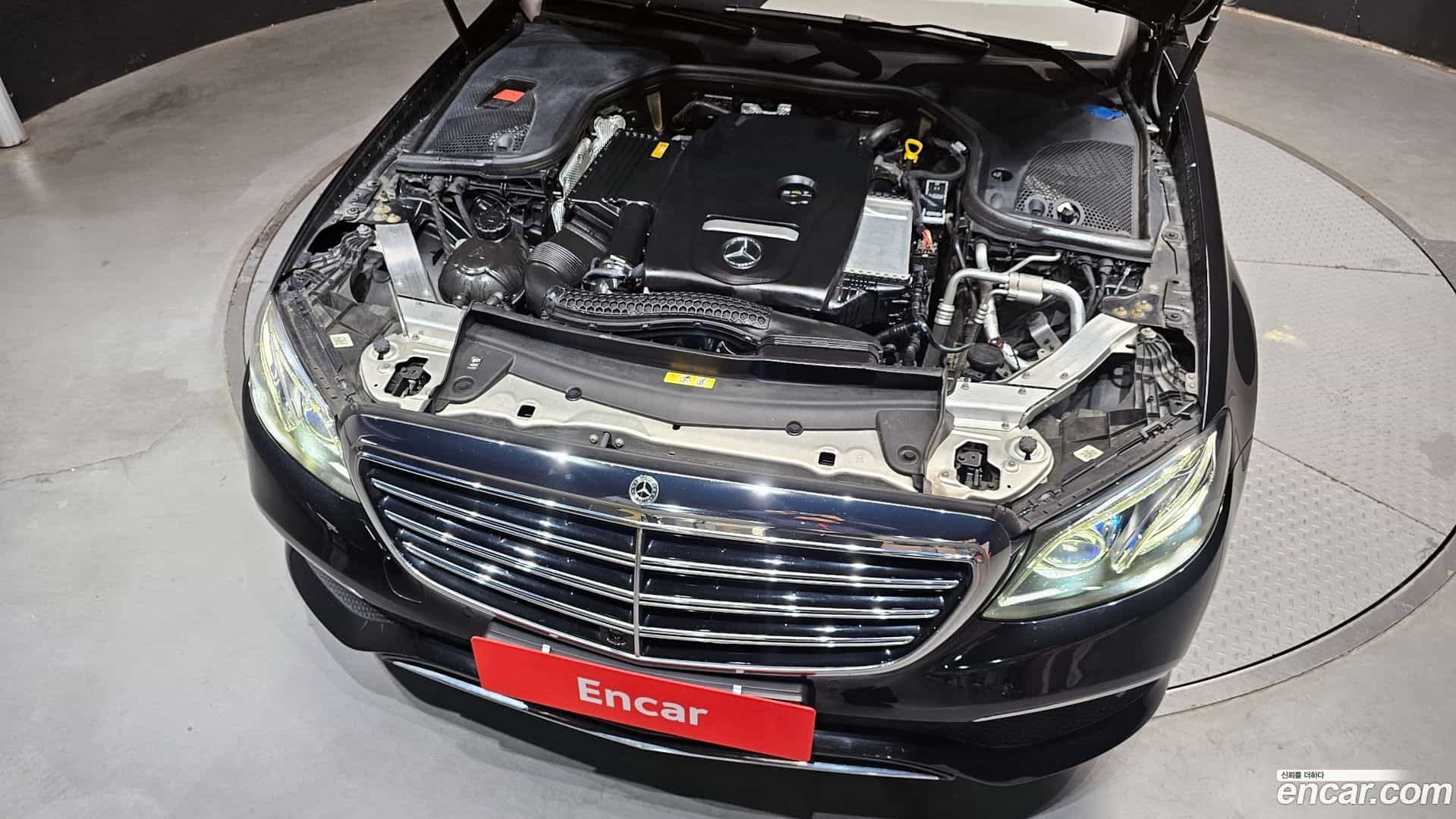 E-Class Mercedes-Benz 2018.11-OUTER-006