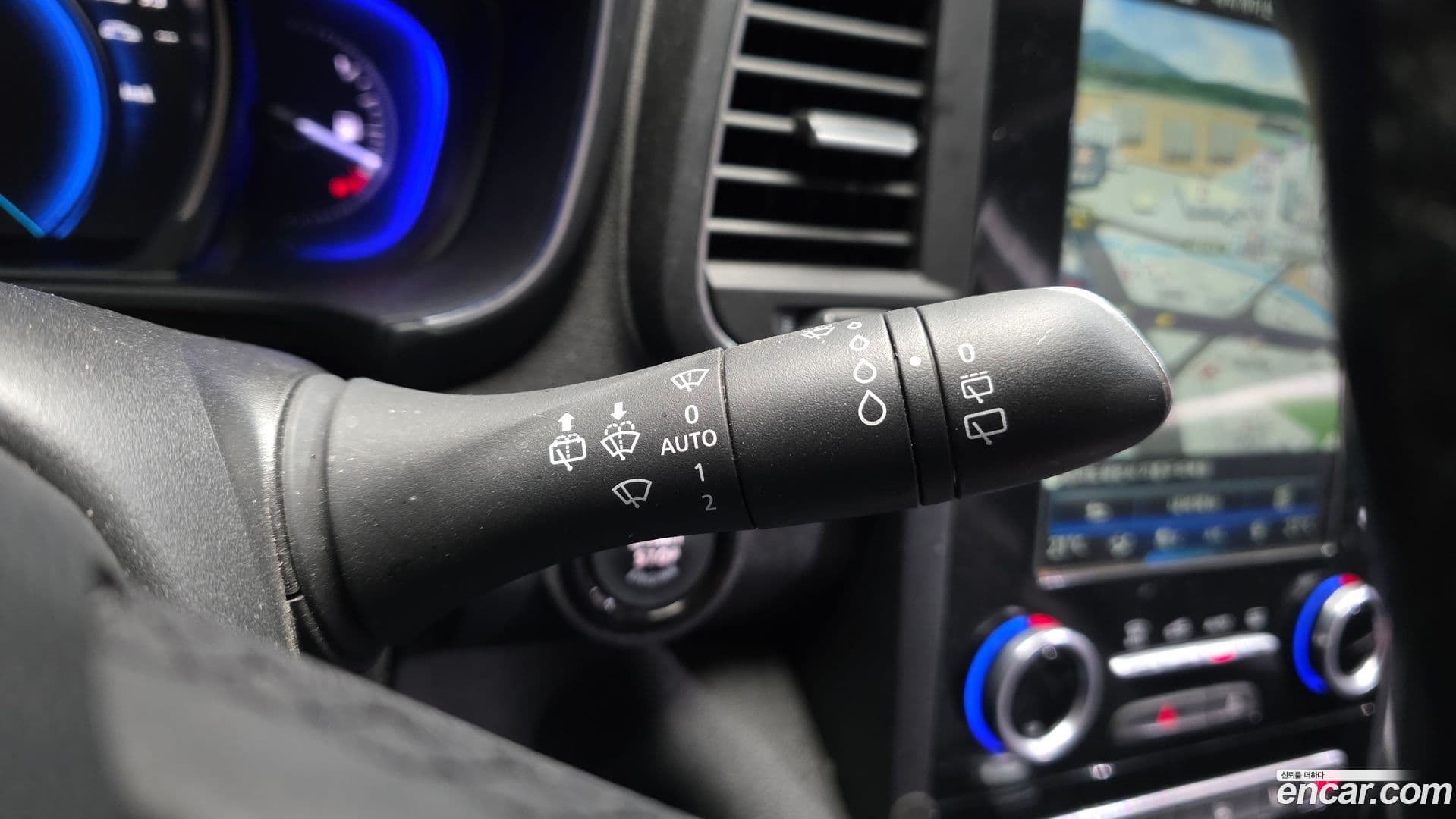 Main__Slider__Photo:QM6 Renault Korea 2019.0-26