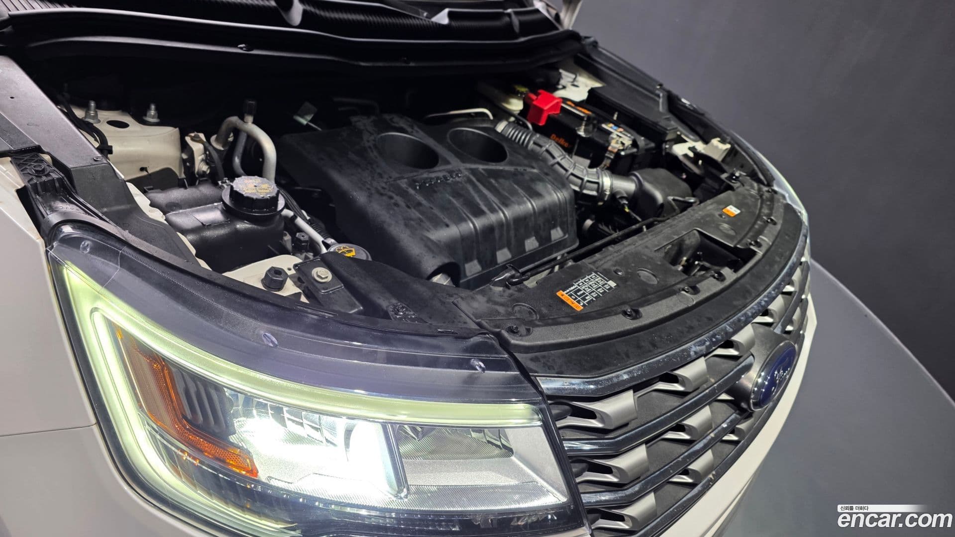 Main__Slider__Photo:Explorer Ford 2015.9-5