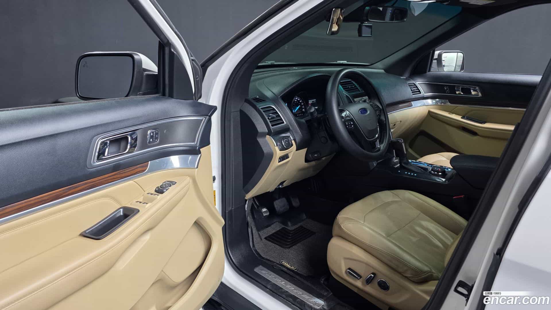 Explorer Ford 2015.9-INNER-010