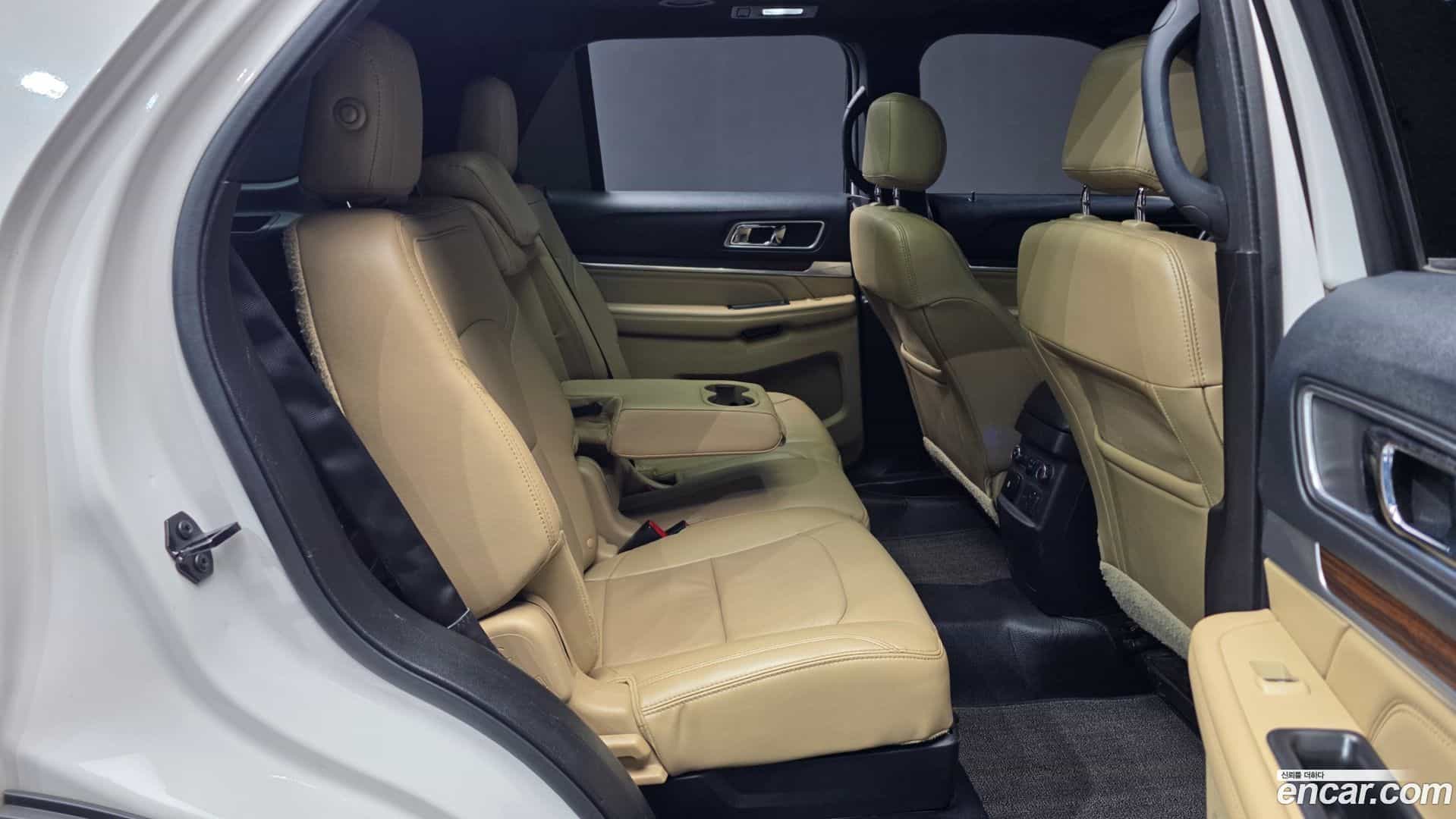 Explorer Ford 2015.9-OPTION-016