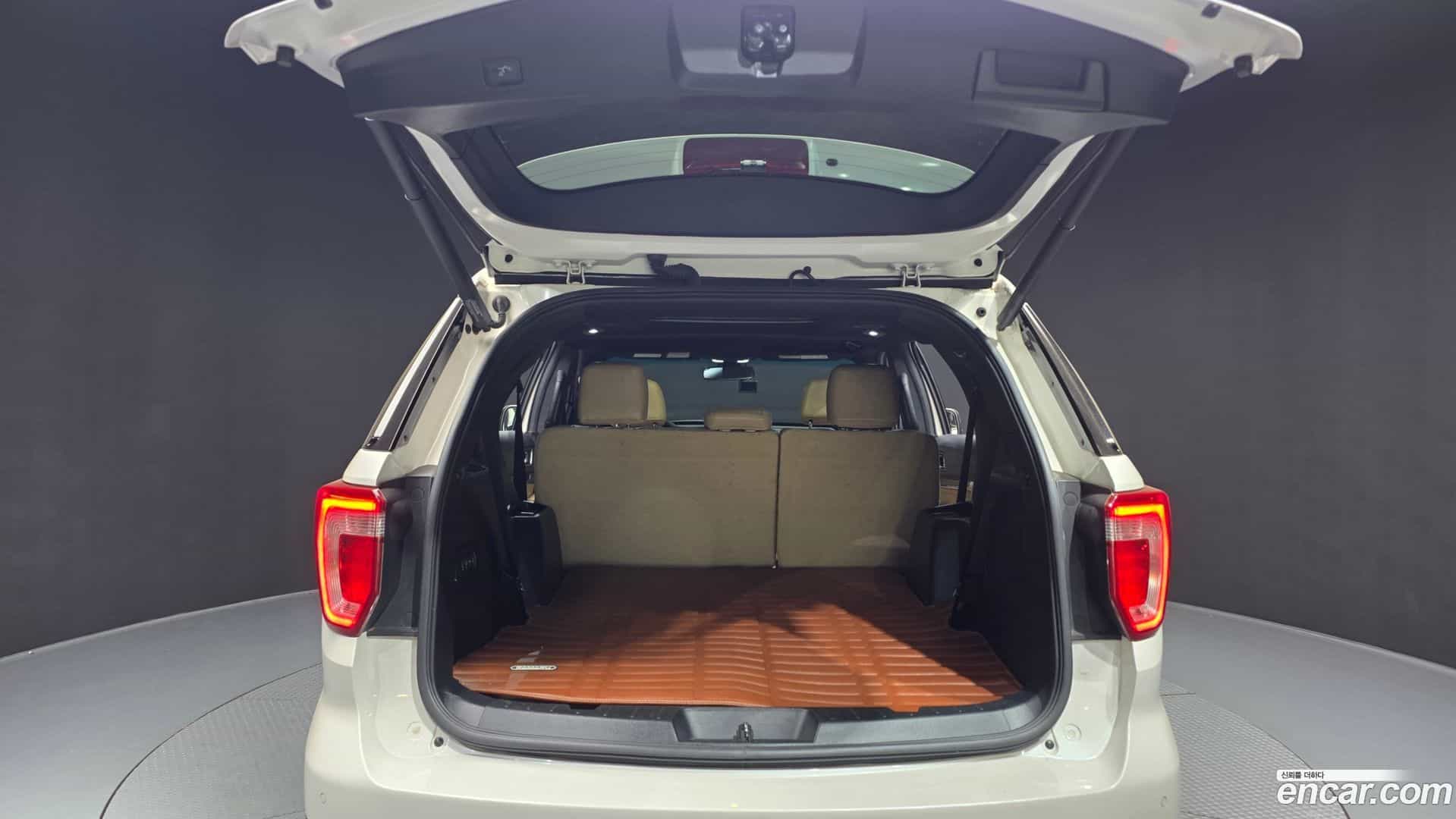 Explorer Ford 2015.9-OPTION-024