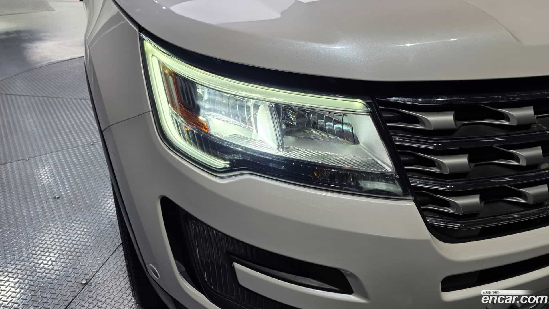 Explorer Ford 2015.9-OUTER-032