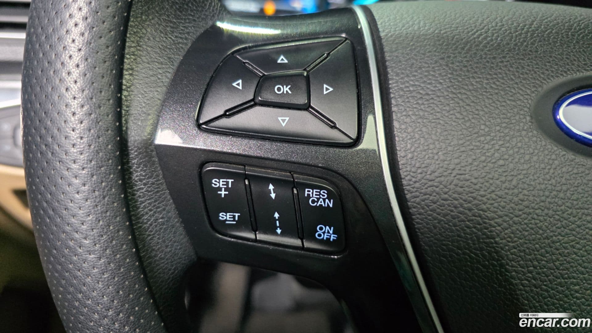 Main__Slider__Photo:Explorer Ford 2015.9-32
