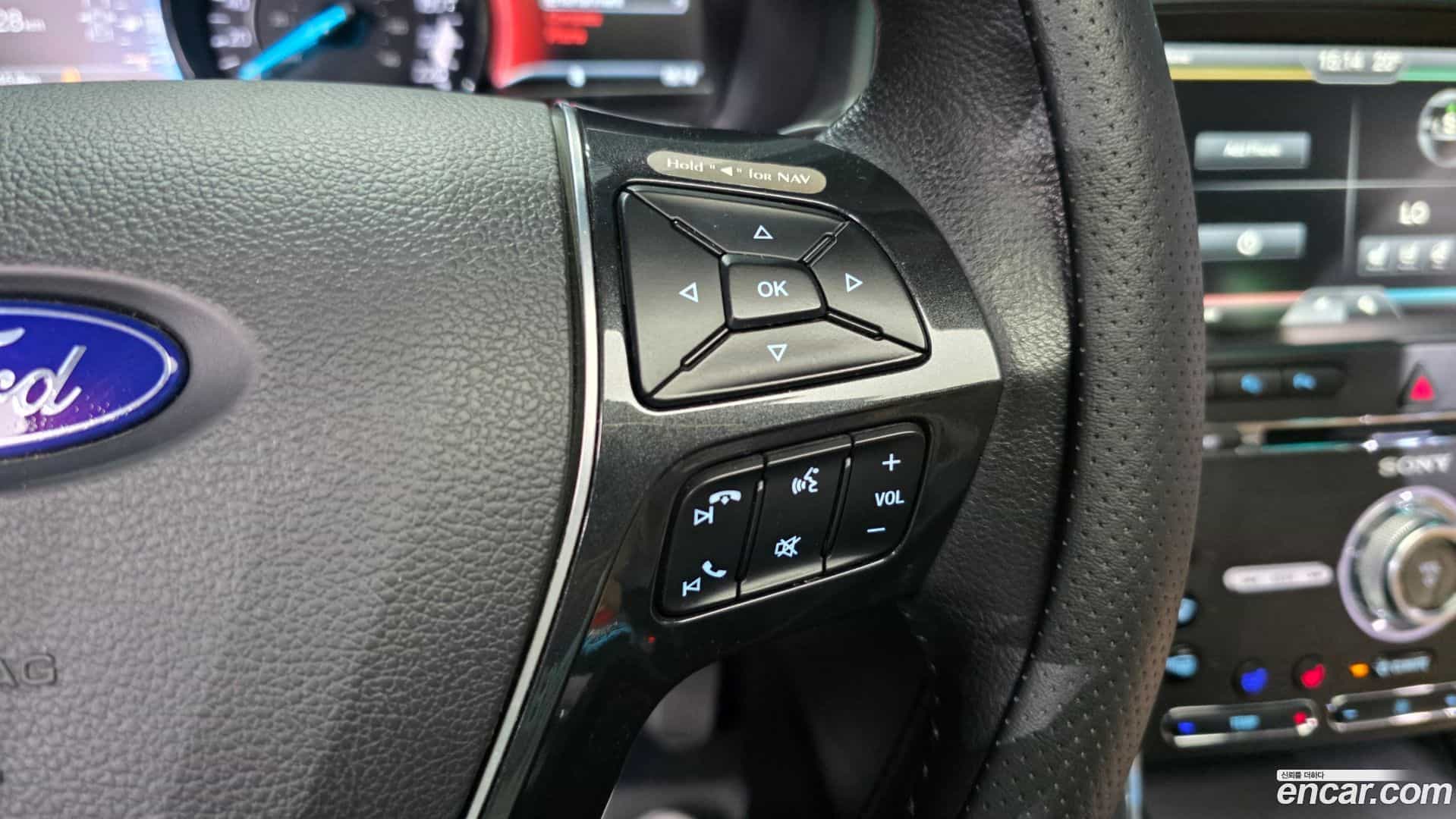 Explorer Ford 2015.9-OPTION-047