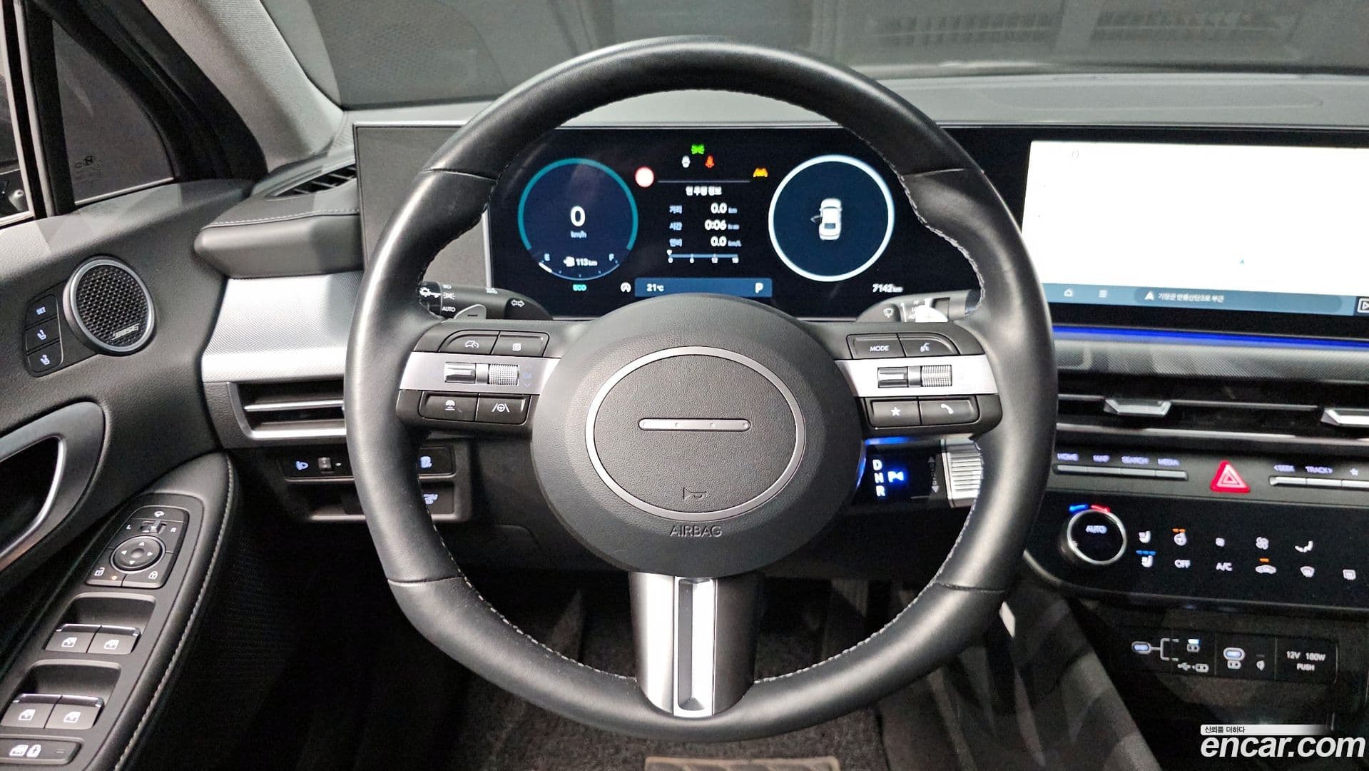 Main__Slider__Photo:Sonata Hyundai 2025.1-12
