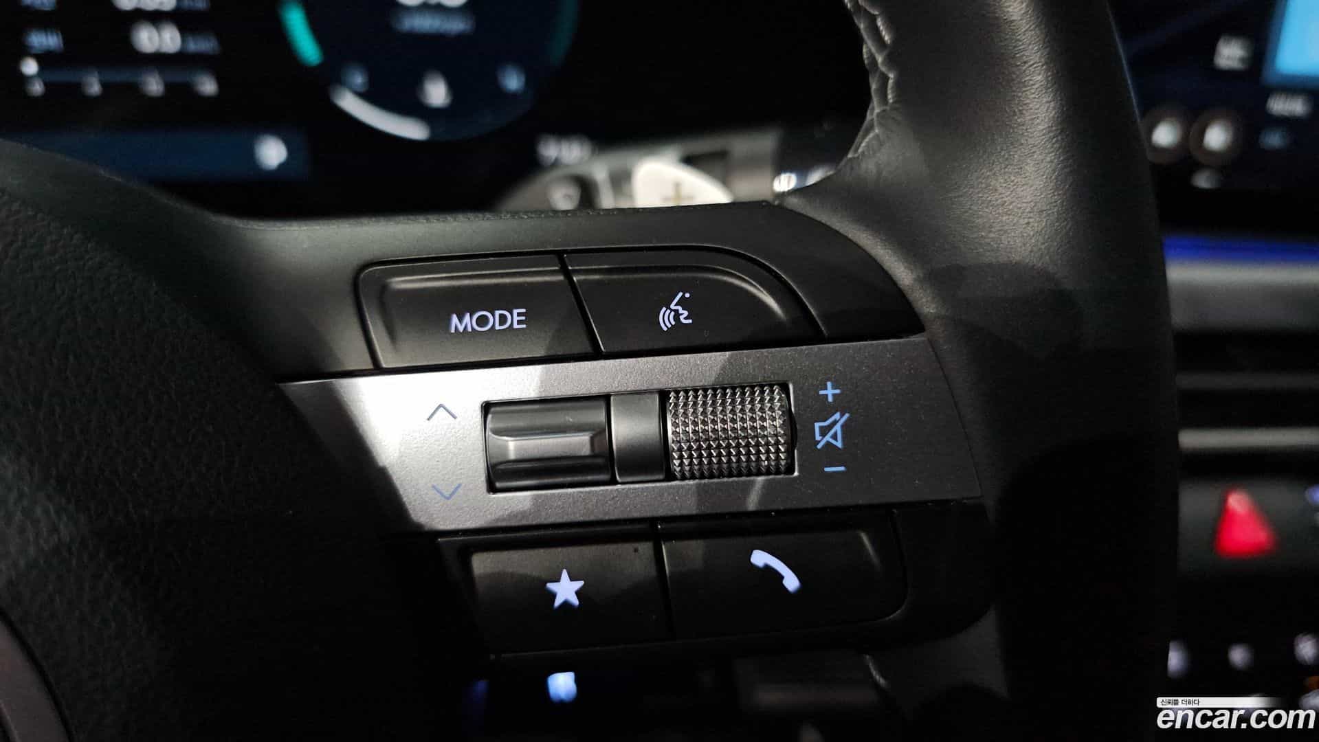 Sonata Hyundai 2025.1-OPTION-041