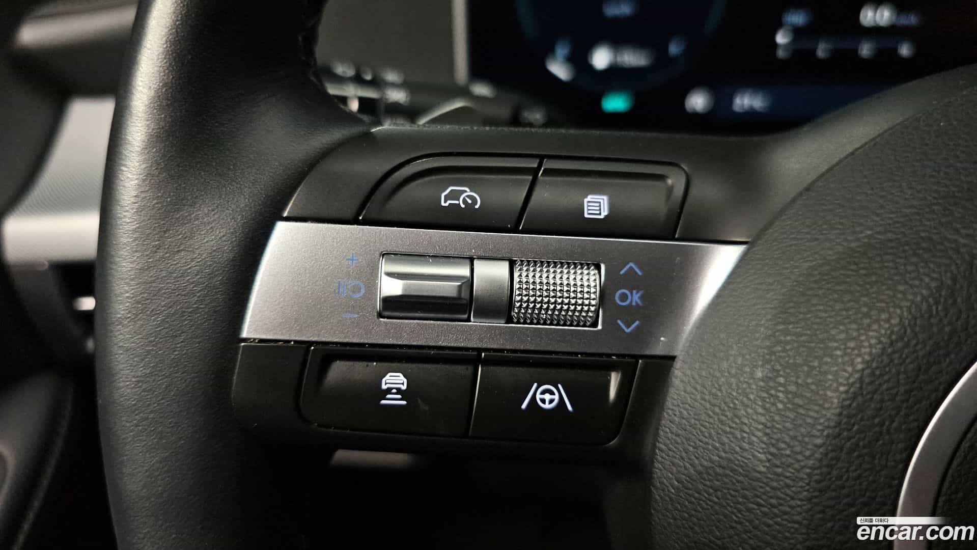 Sonata Hyundai 2025.1-OPTION-043
