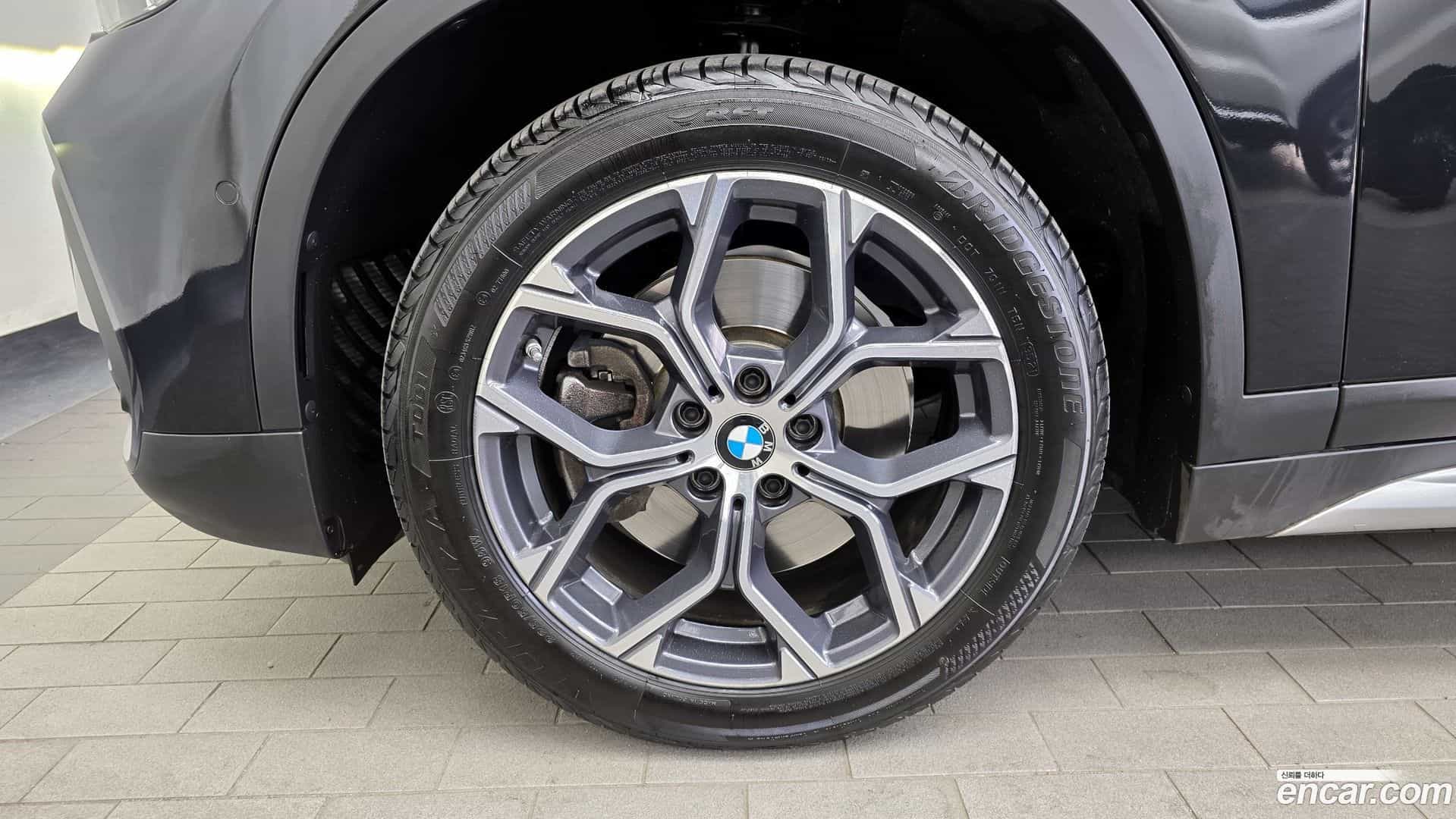 X1 BMW 2022.2-OUTER-005