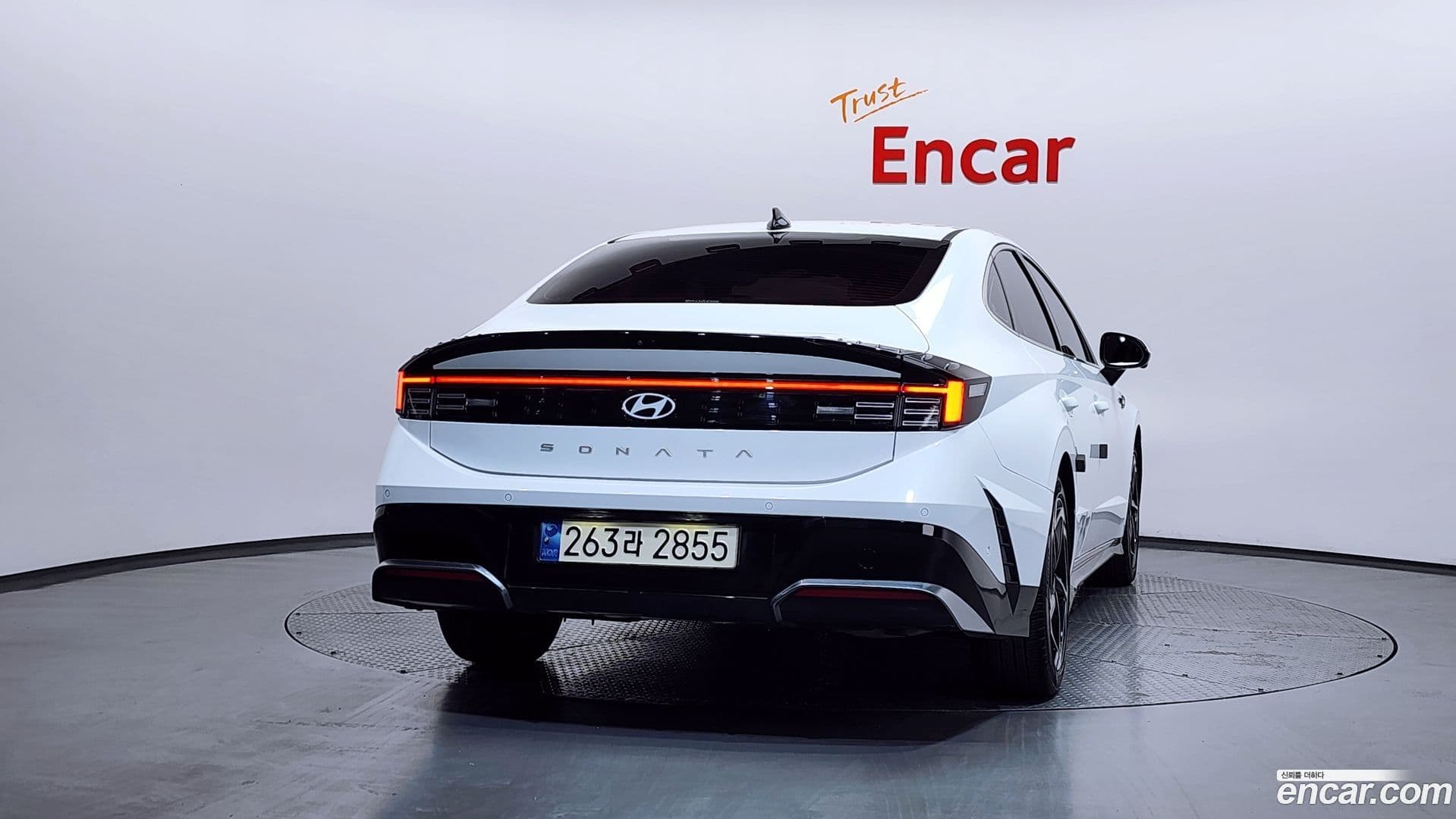 Main__Slider__Photo:Sonata Hyundai 2024.0-3