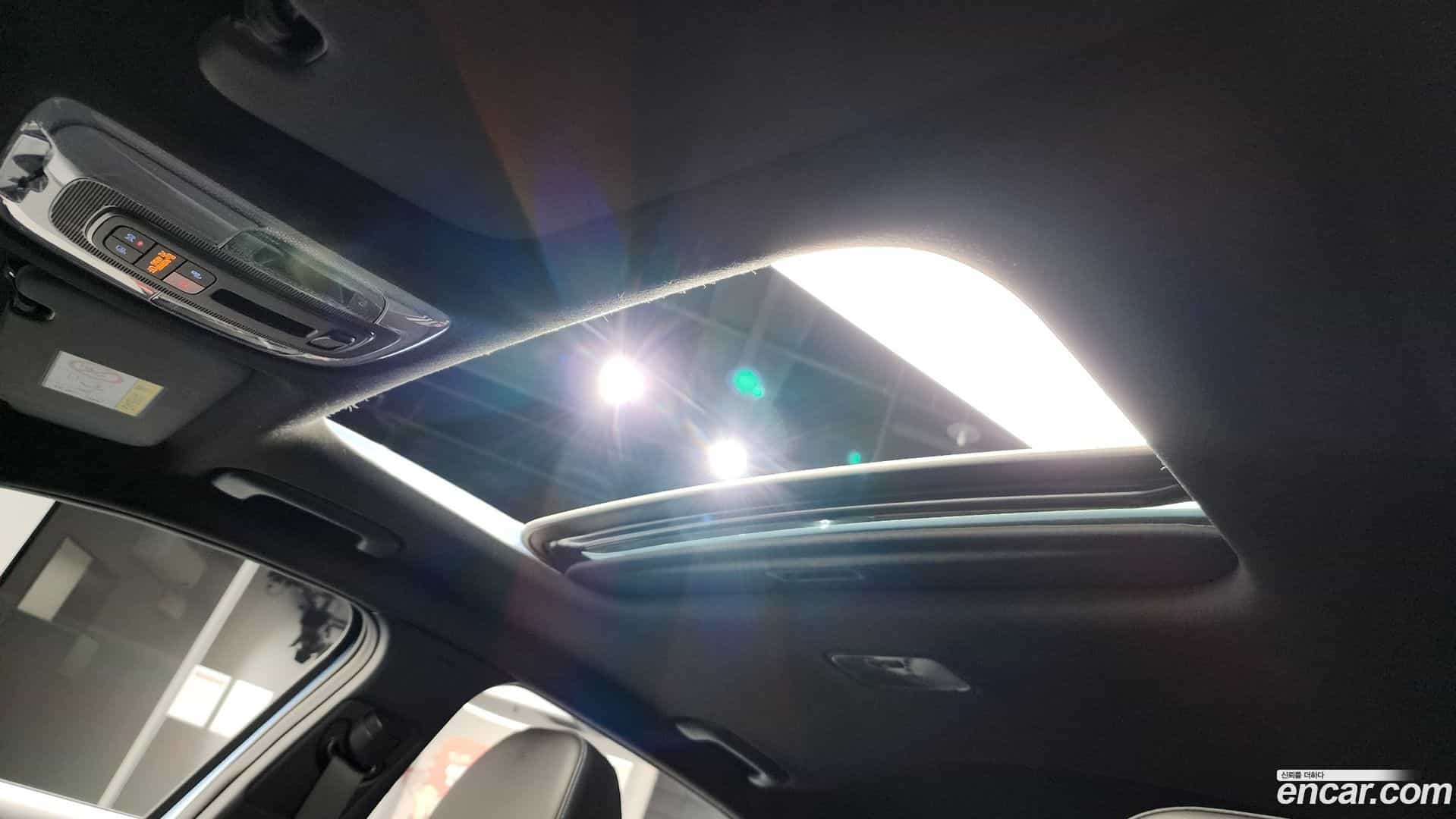 AVANTE Hyundai 2025.10-OPTION-022
