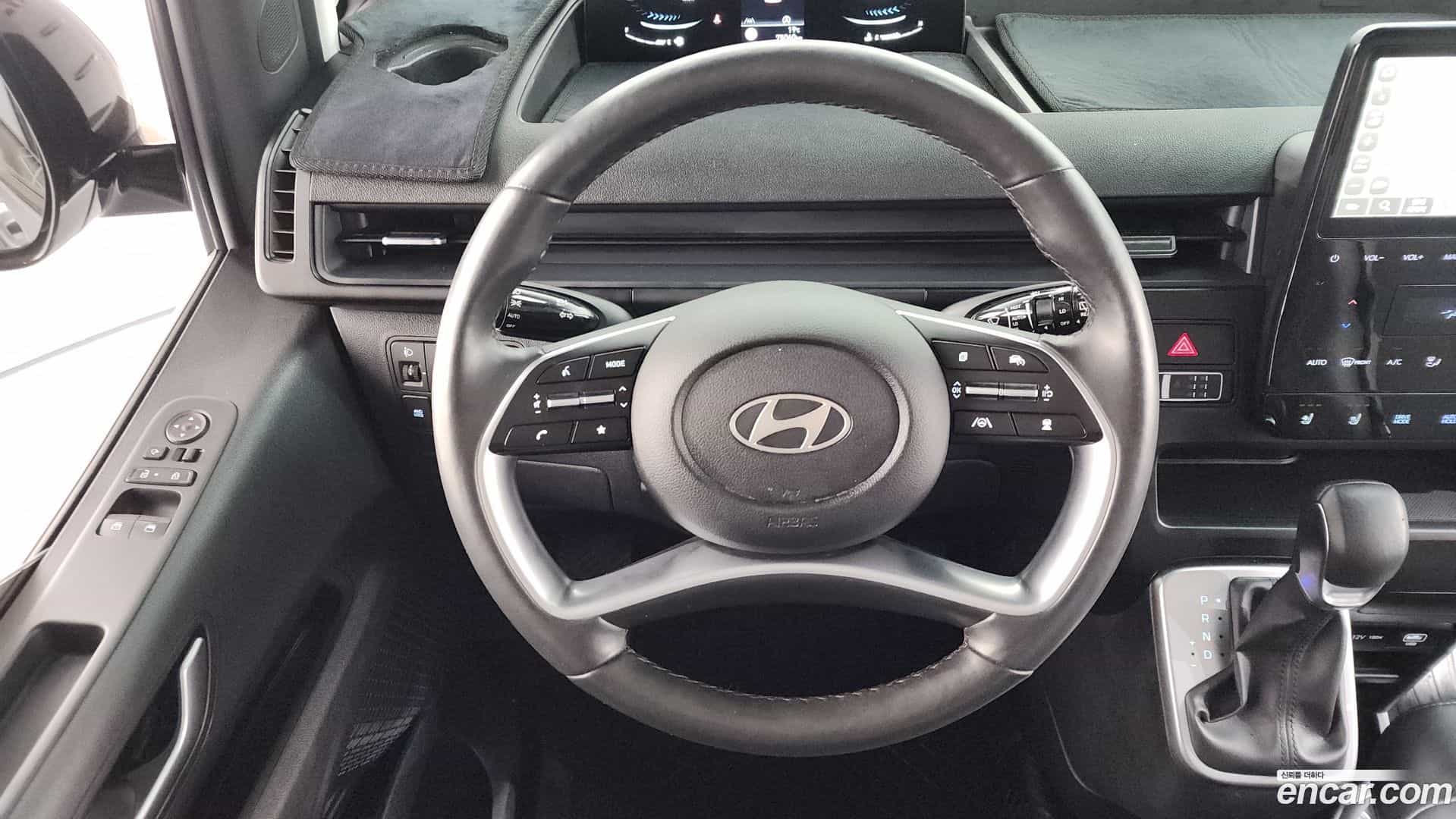 Staria Hyundai 2024.11-OPTION-016