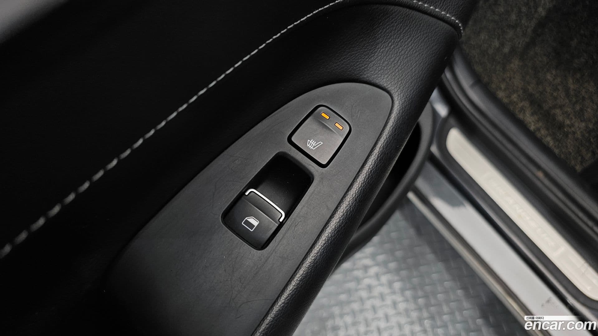 Main__Slider__Photo:Grandeur Hyundai 2016.11-14