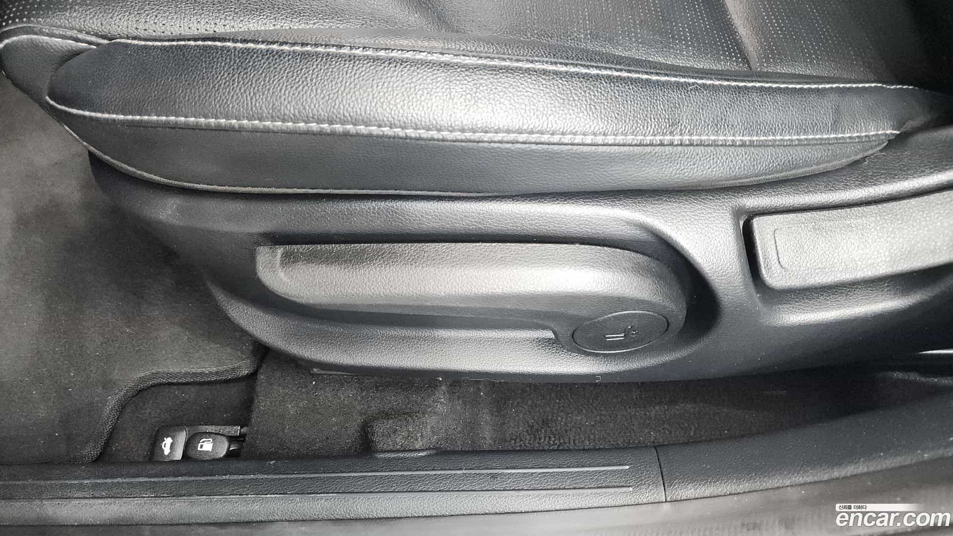 K3 Kia 2022.1-OPTION-044