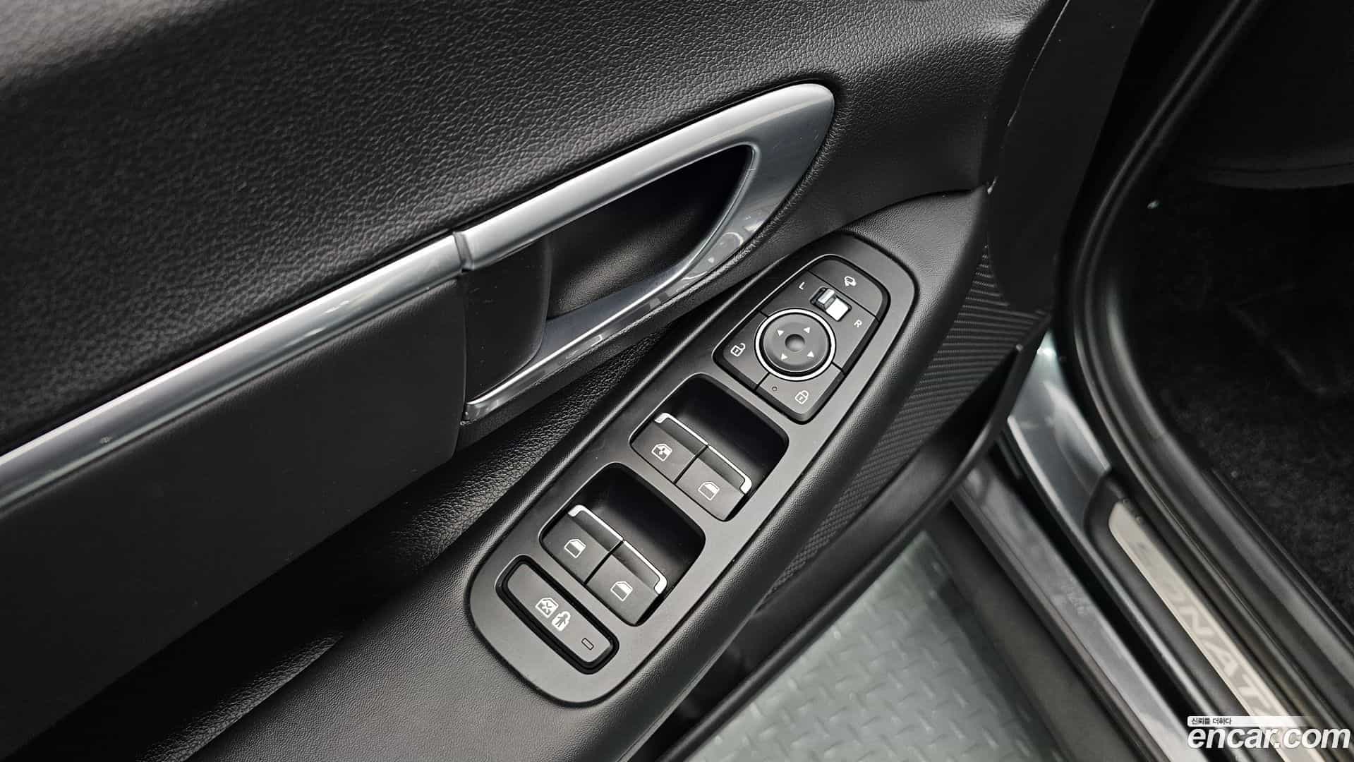 Sonata Hyundai 2019.11-OPTION-022