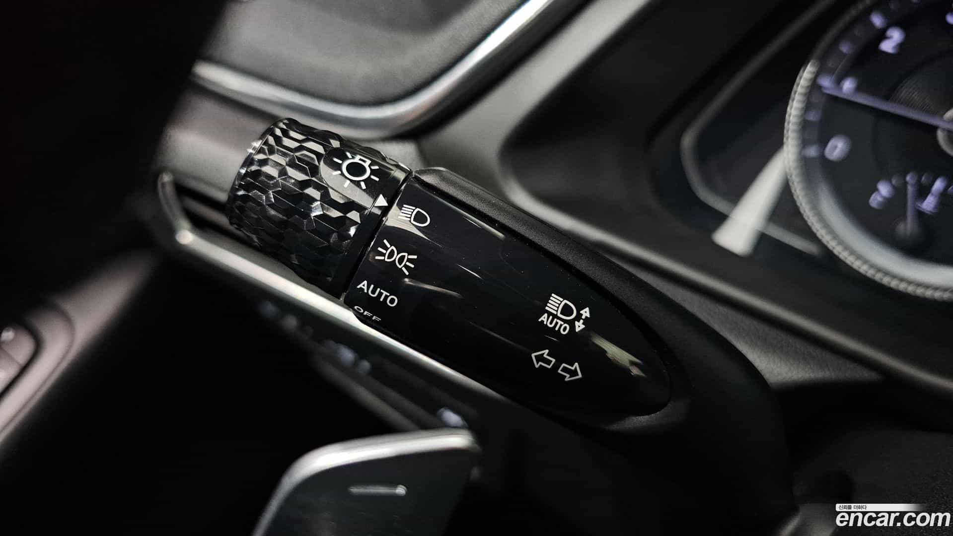 Sonata Hyundai 2019.11-OPTION-023