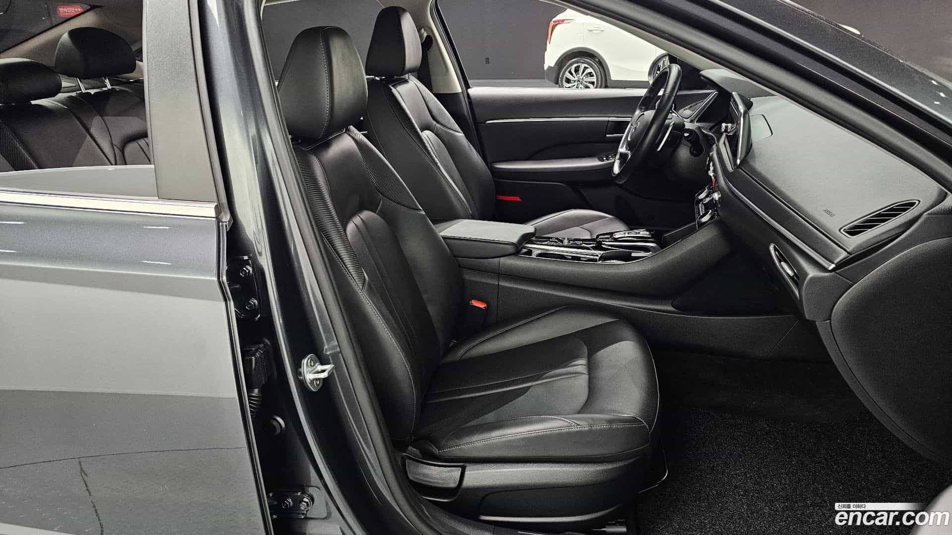 Sonata Hyundai 2019.11-INNER-036