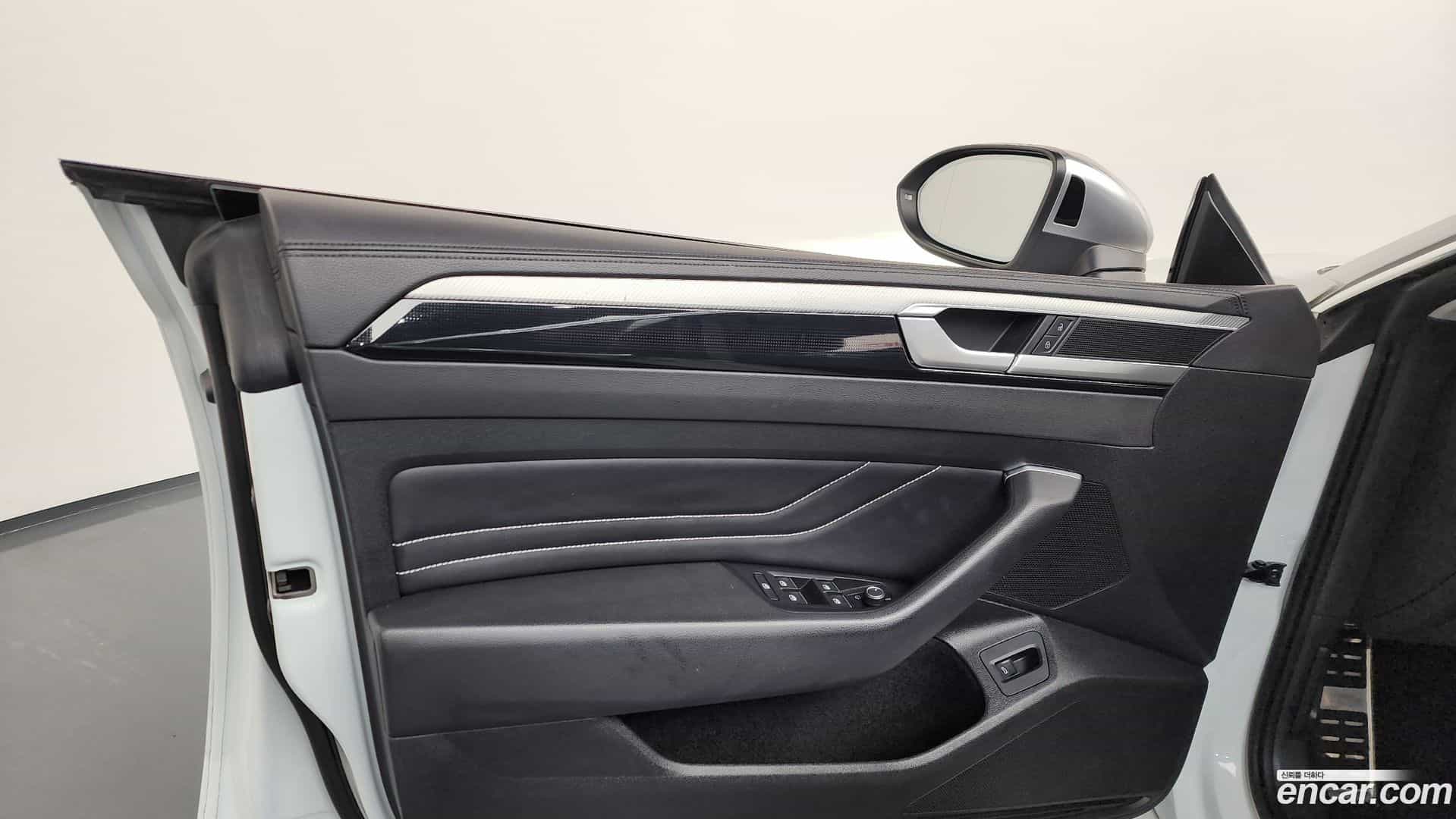 Arteon Volkswagen 2023.2-INNER-034