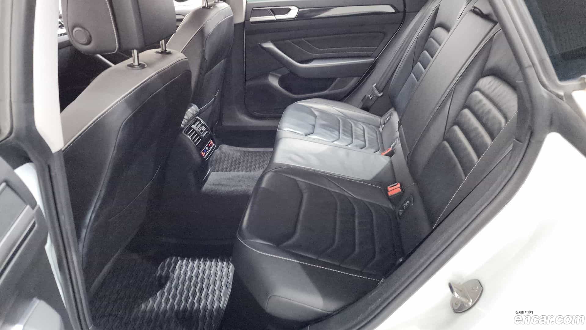 Arteon Volkswagen 2023.2-OPTION-040