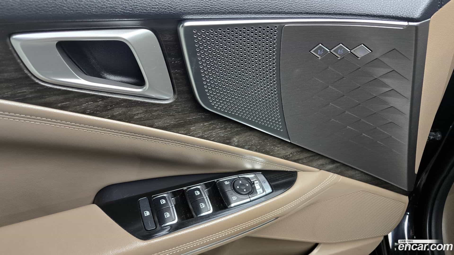 K8 Kia 2022.2-OPTION-040