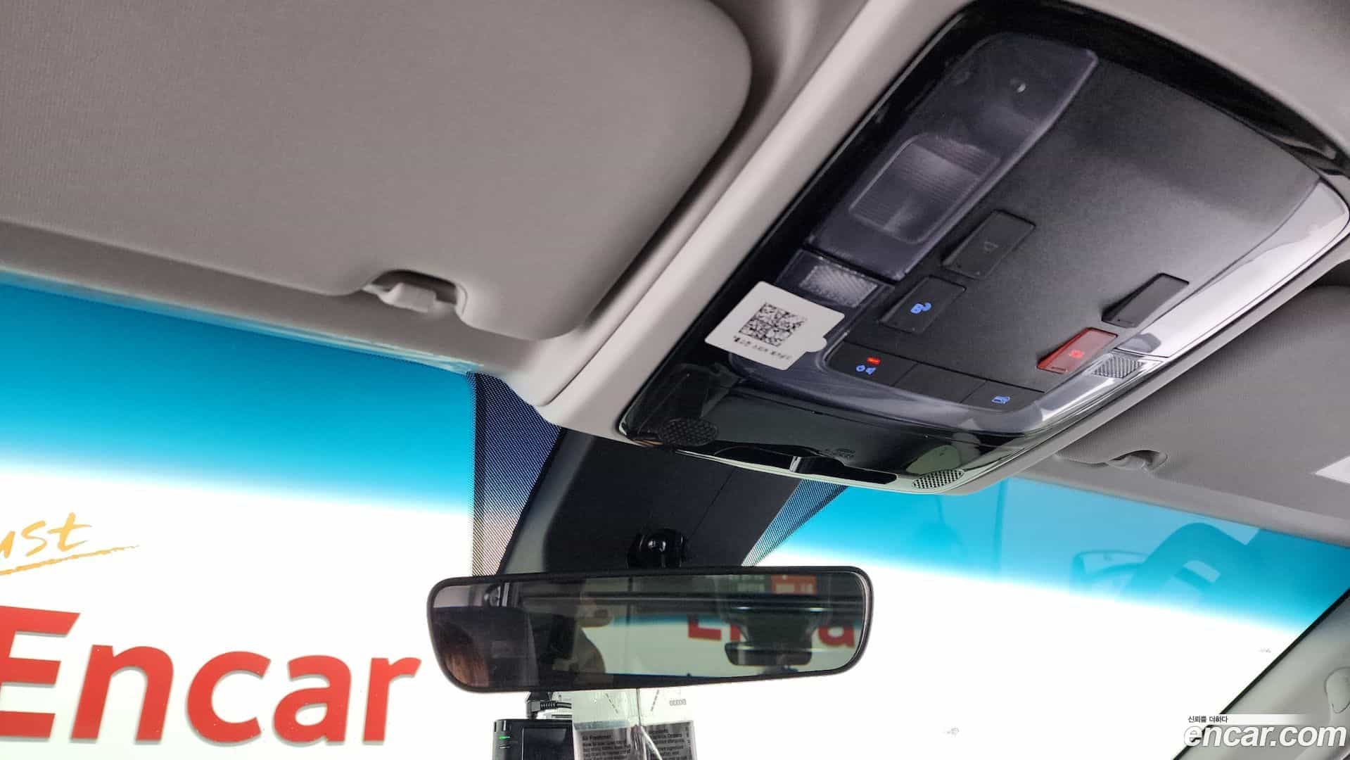 Staria Hyundai 2025.2-OPTION-023