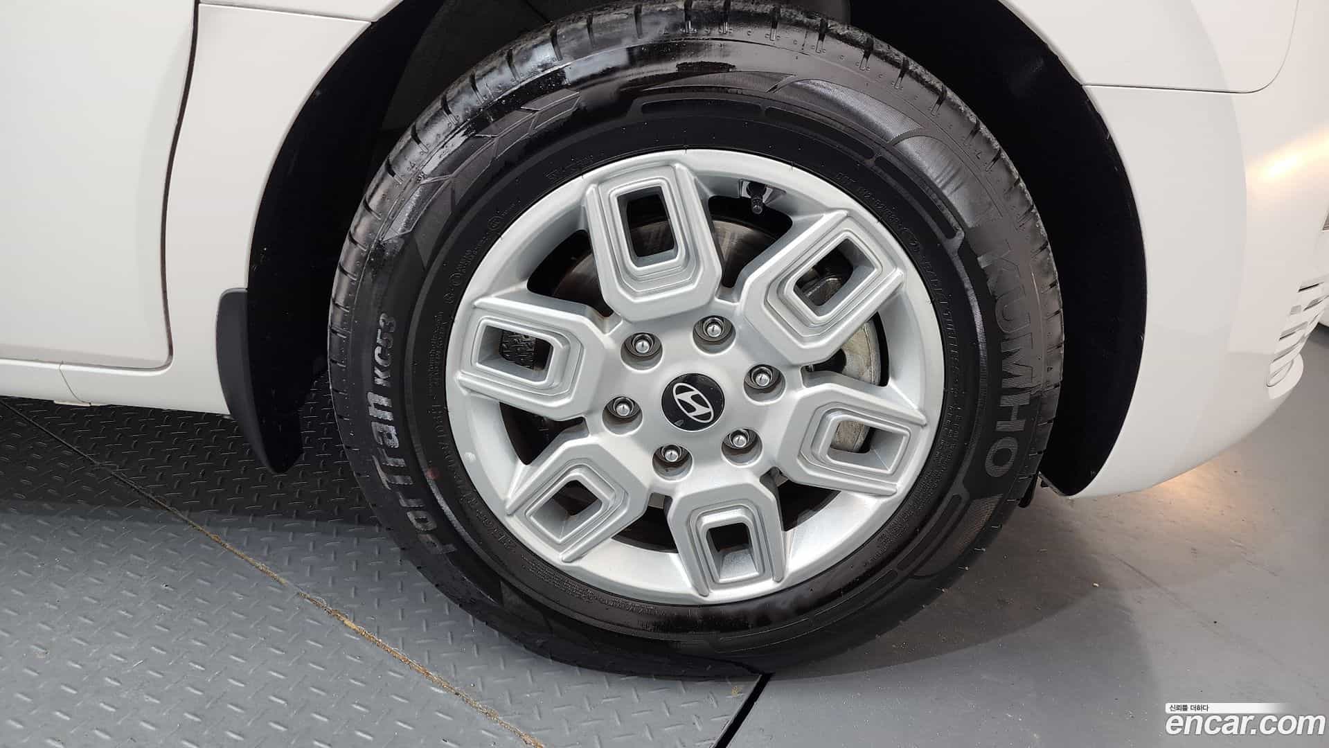Staria Hyundai 2025.2-OUTER-031