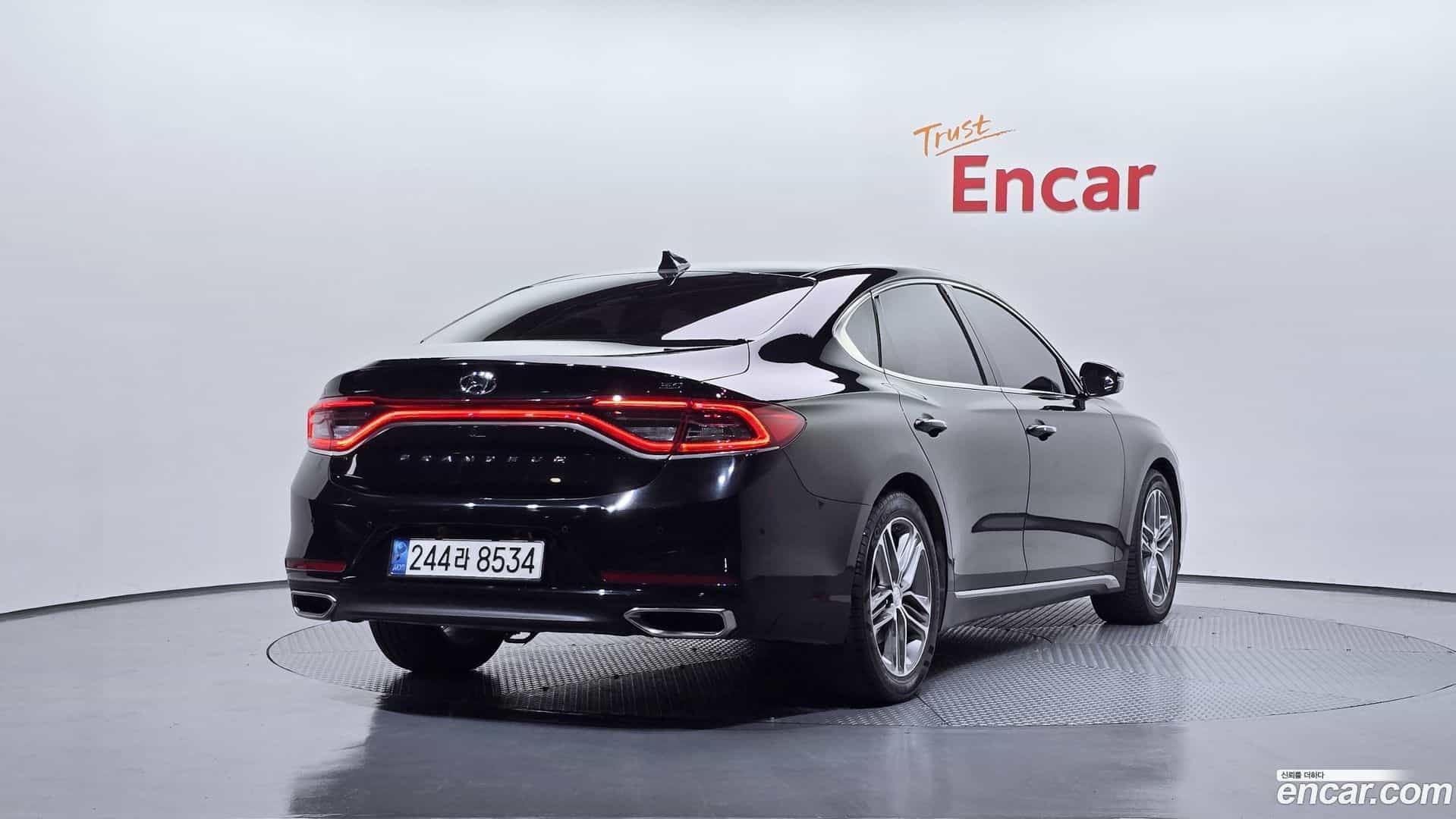 Grandeur Hyundai 2017.4-OUTER-002
