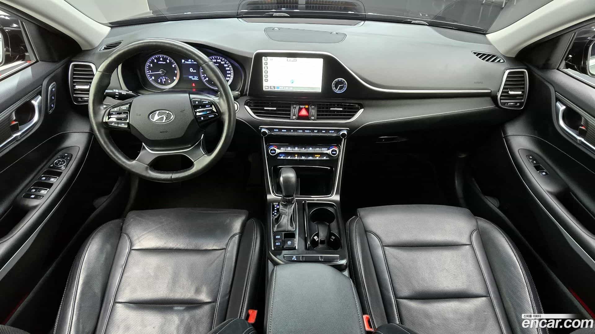 Grandeur Hyundai 2017.4-INNER-007