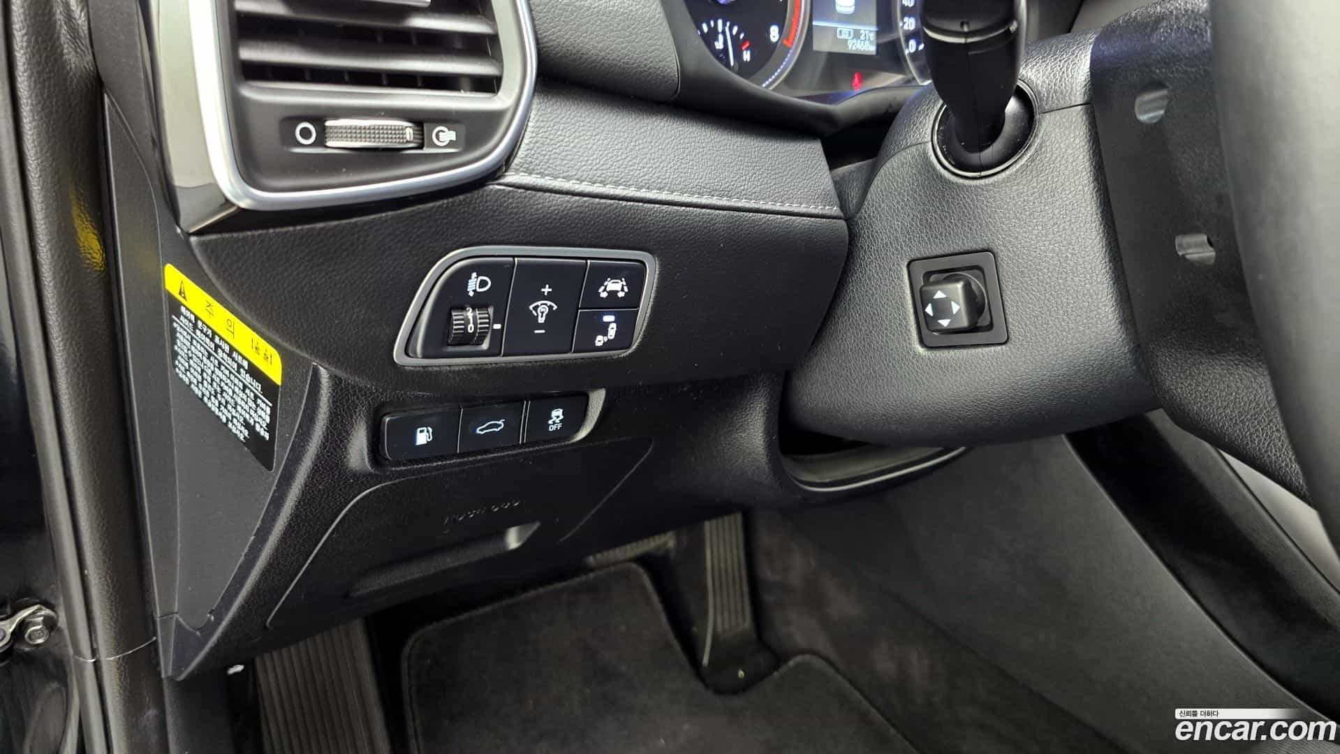 Grandeur Hyundai 2017.4-OPTION-023