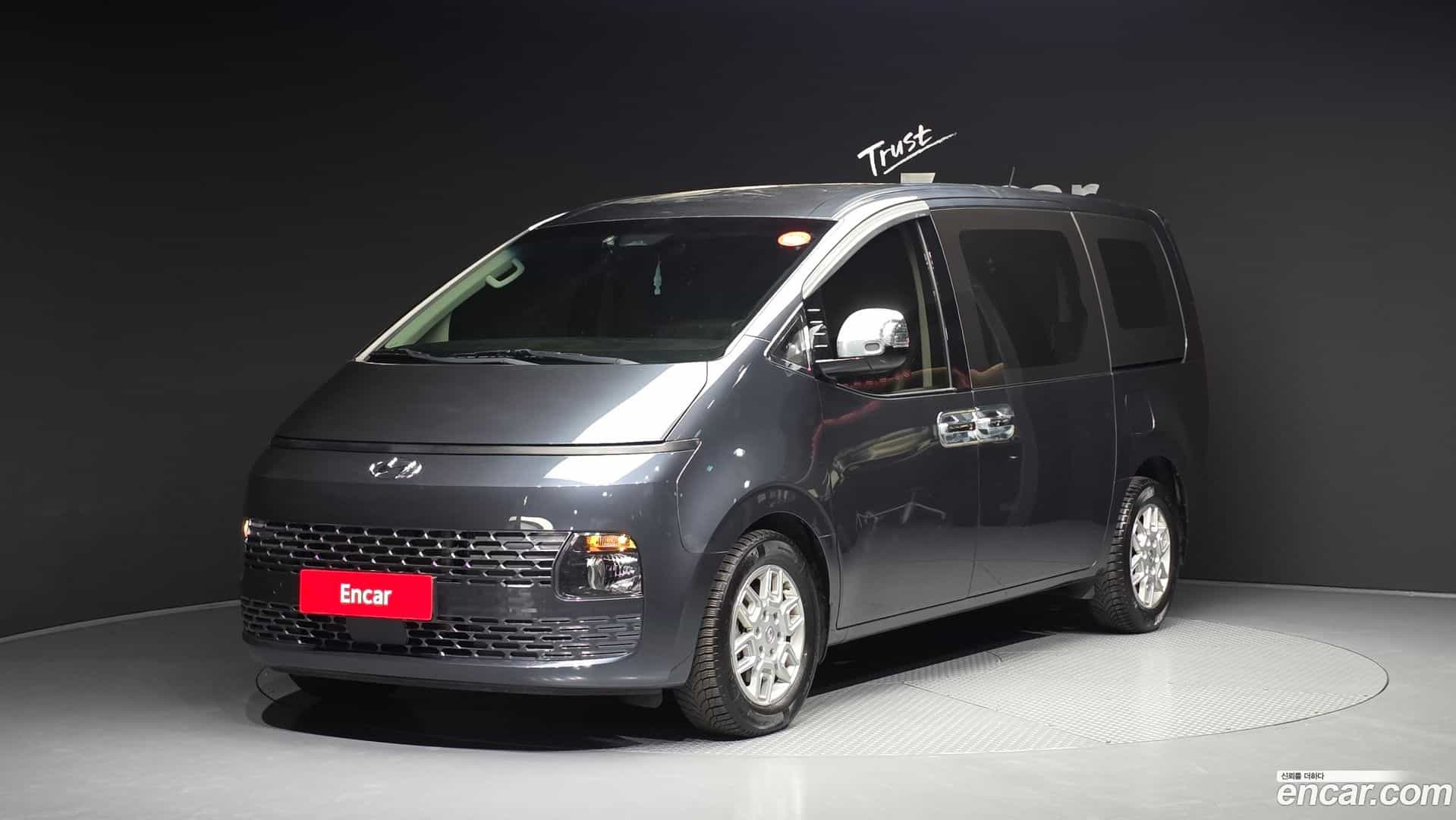 Staria Hyundai 2022.3-OUTER-001