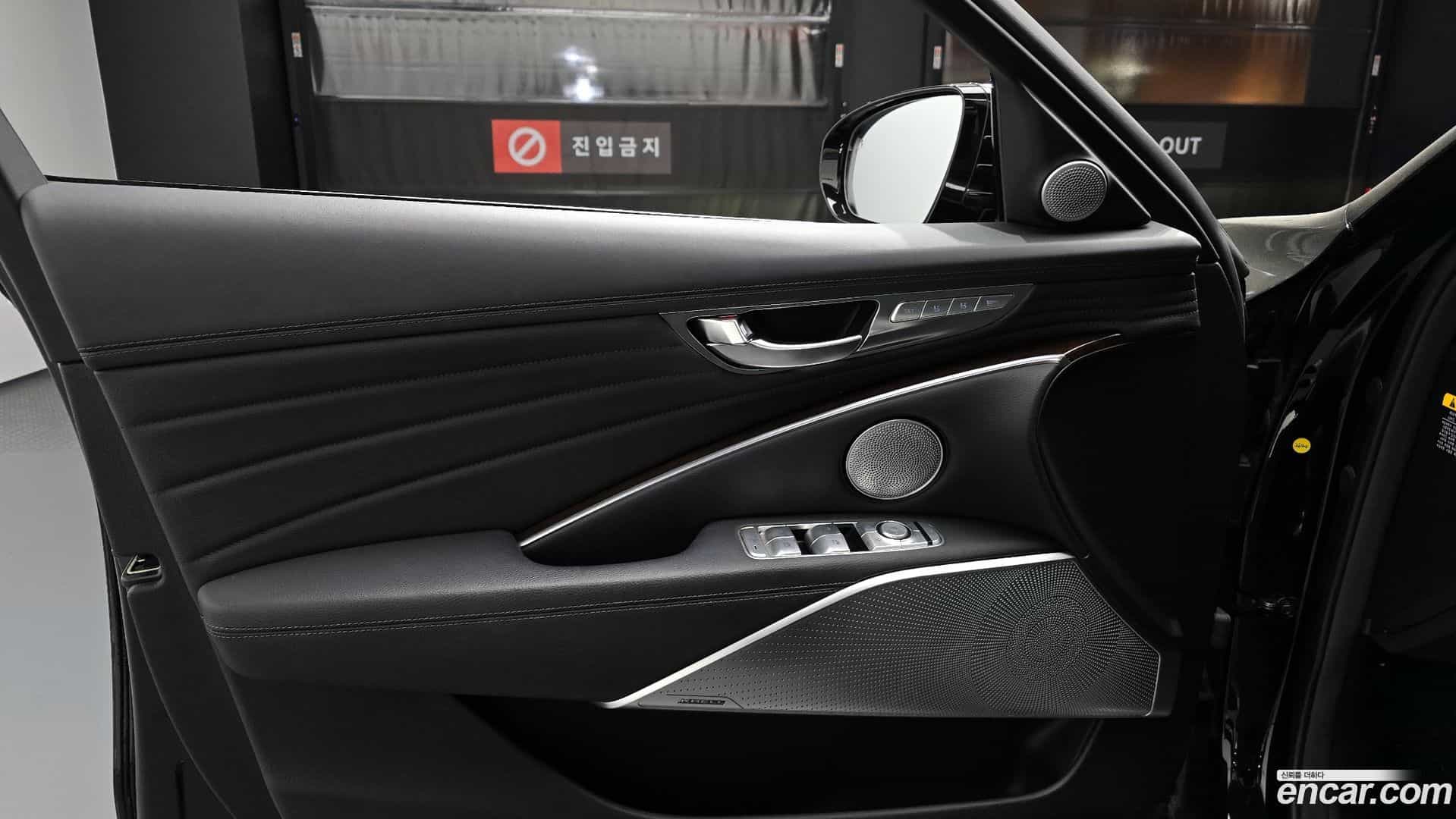 K9 Kia 2019.2-INNER-034