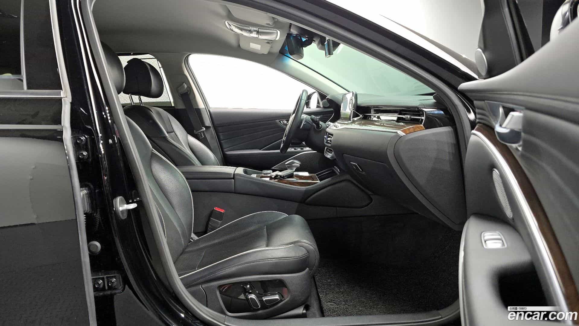 K9 Kia 2019.2-INNER-036