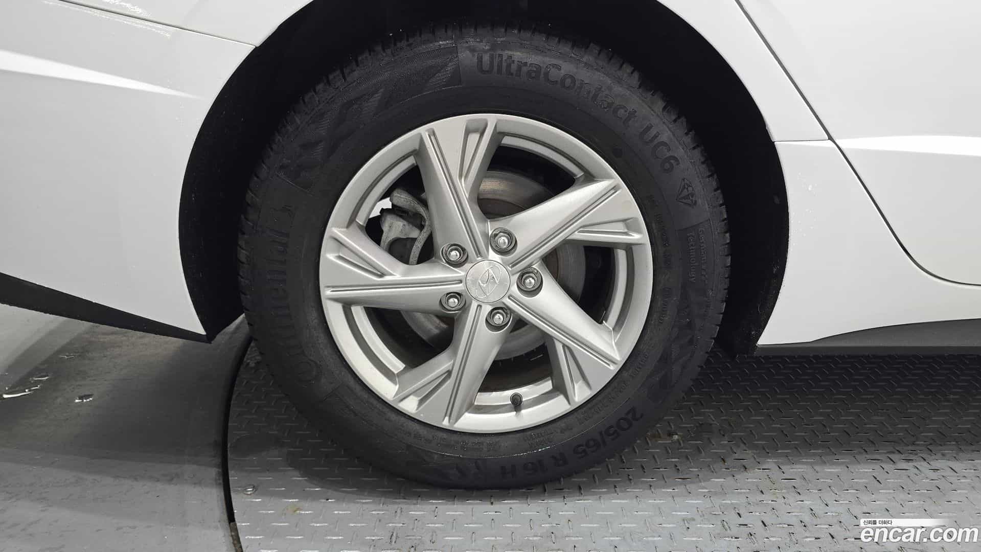 Sonata Hyundai 2019.9-OUTER-005