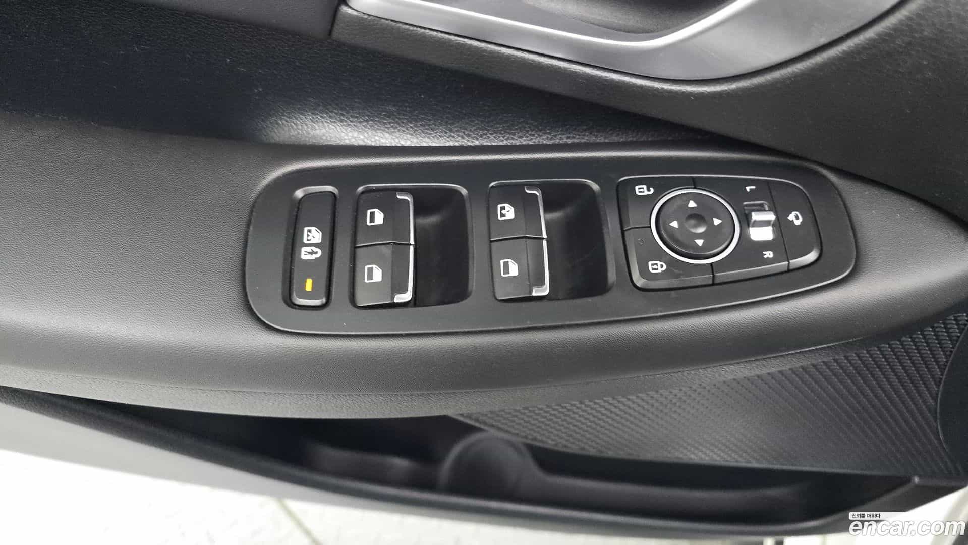 Sonata Hyundai 2019.9-OPTION-023