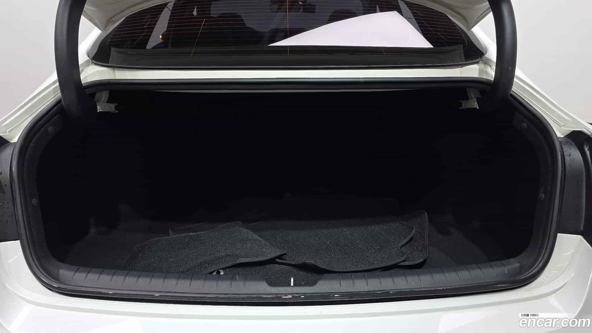 Sonata Hyundai 2019.9-OPTION-024