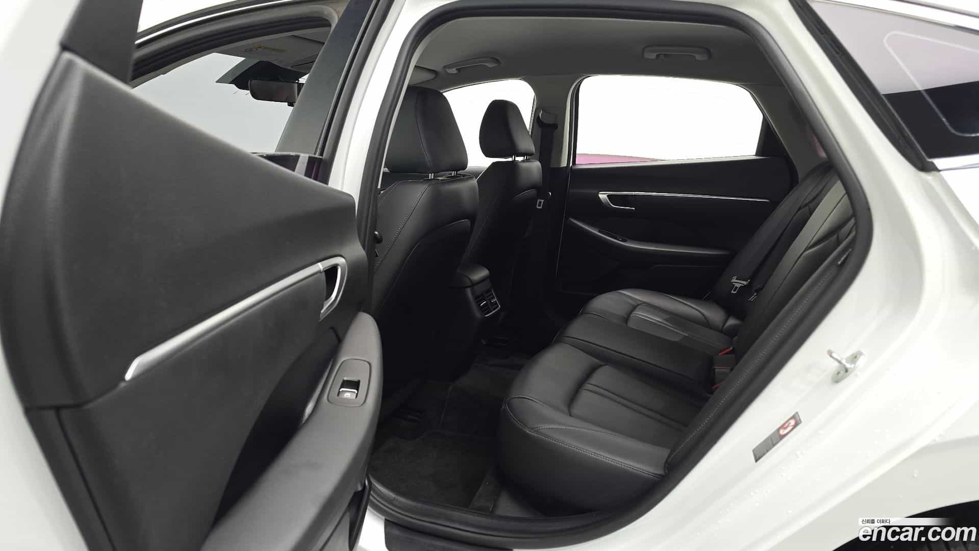 Sonata Hyundai 2019.9-INNER-036