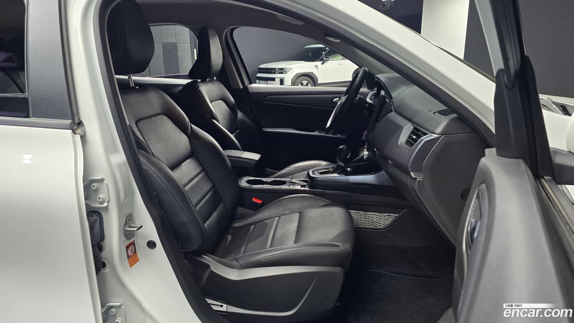 XM3 Renault Korea 2021.3-INNER-010