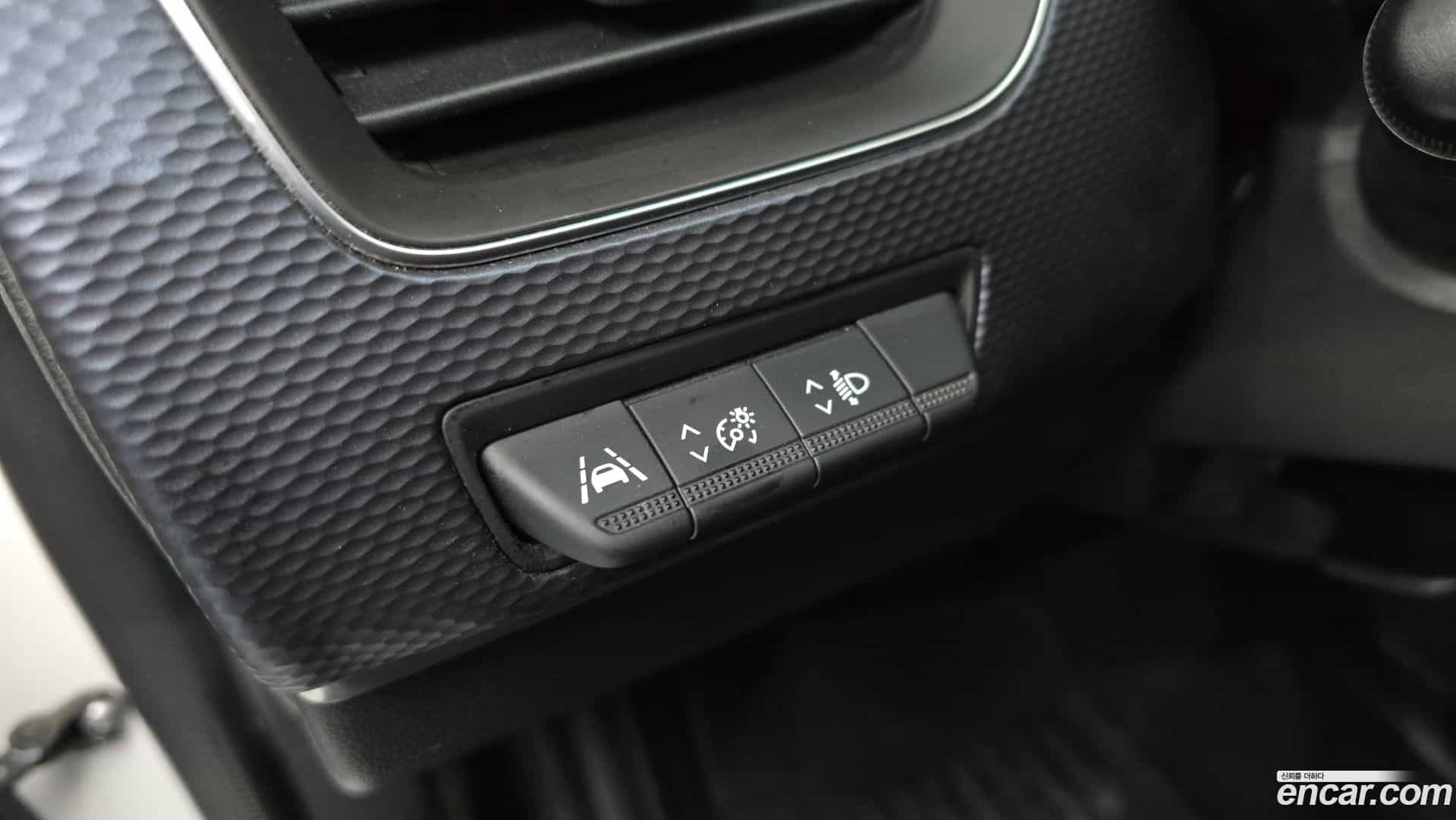 XM3 Renault Korea 2021.3-OPTION-018