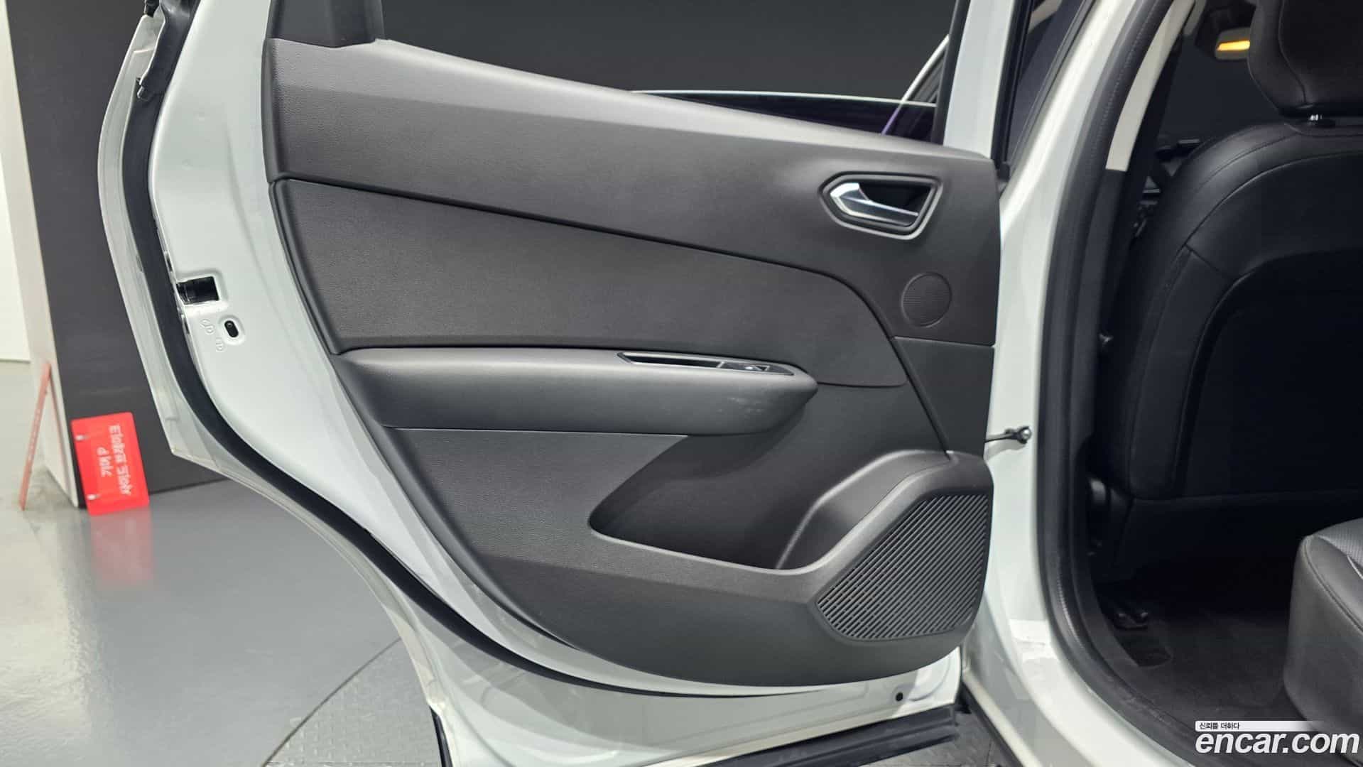 XM3 Renault Korea 2021.3-INNER-035